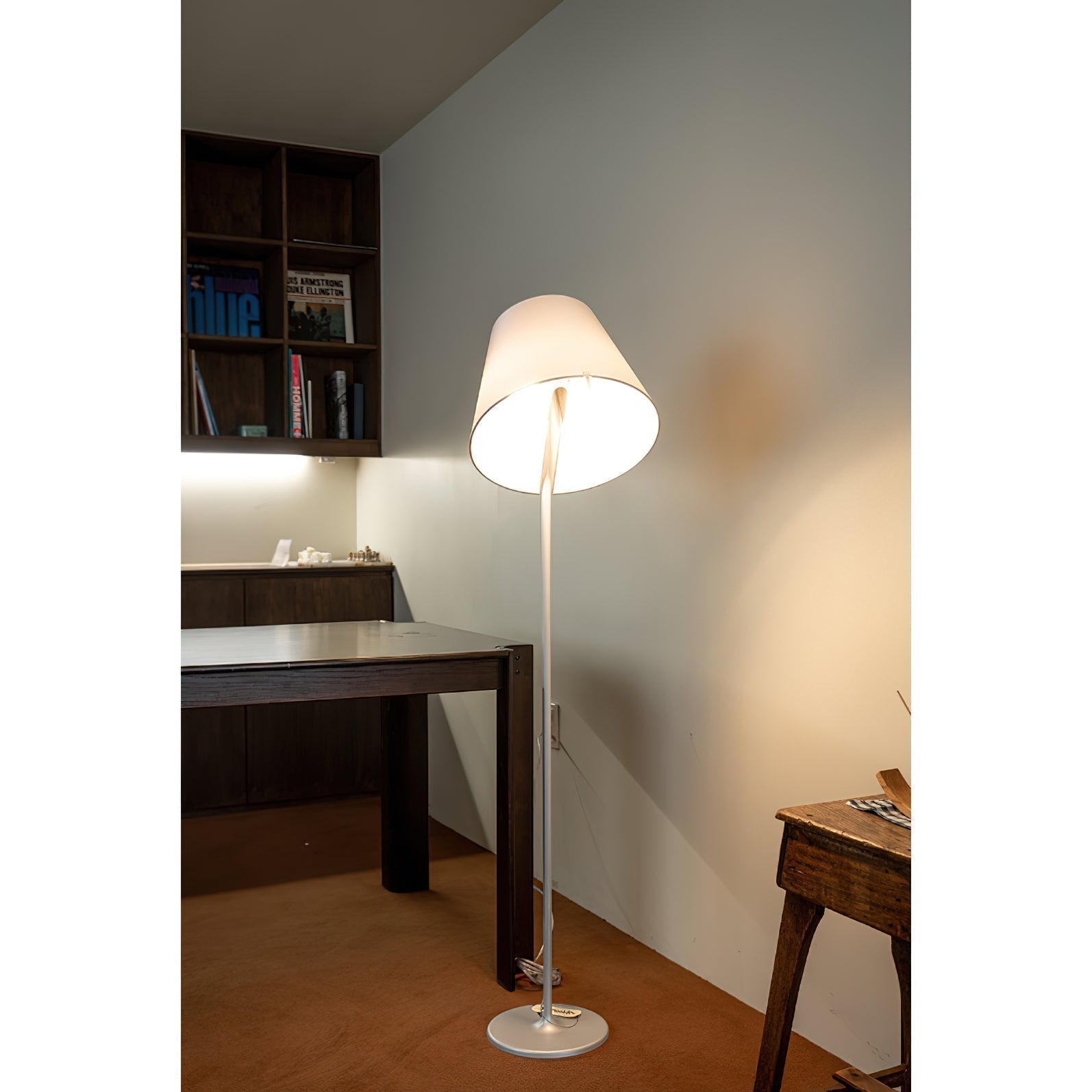 Melampo Floor Lamp - Lamp Copper