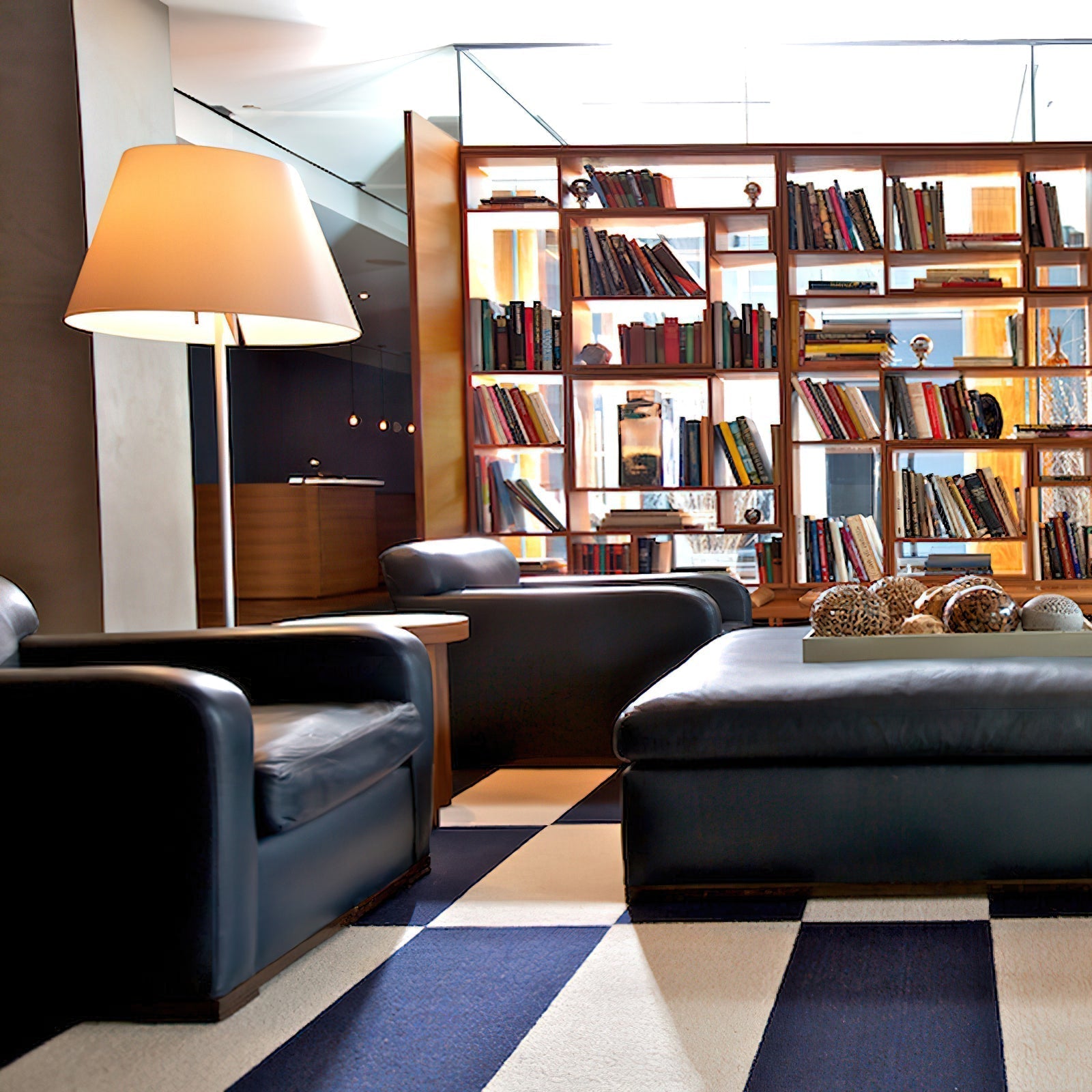 Melampo Floor Lamp - Lamp Copper