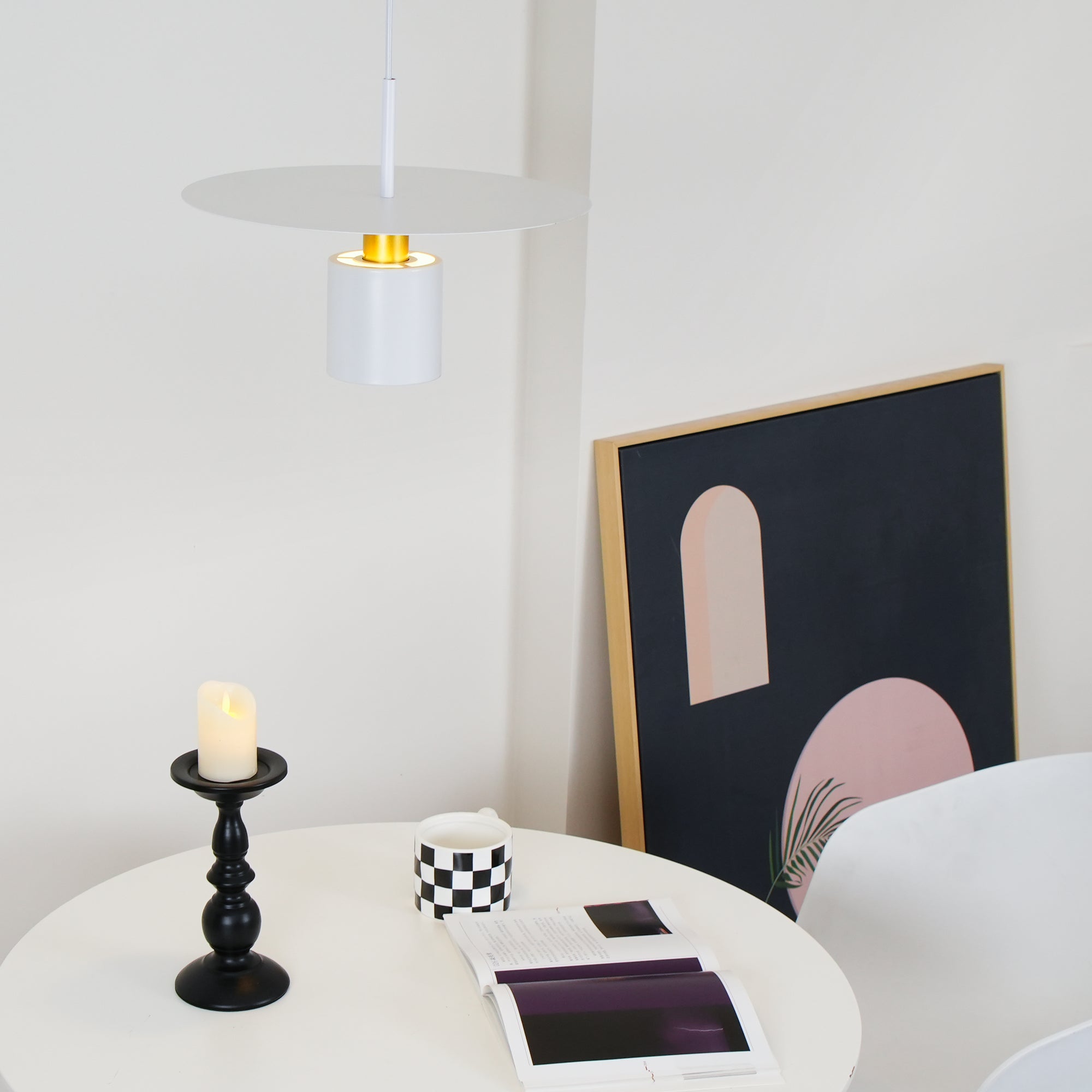 Mercer Halo Pendant Lamp - Blowlighting