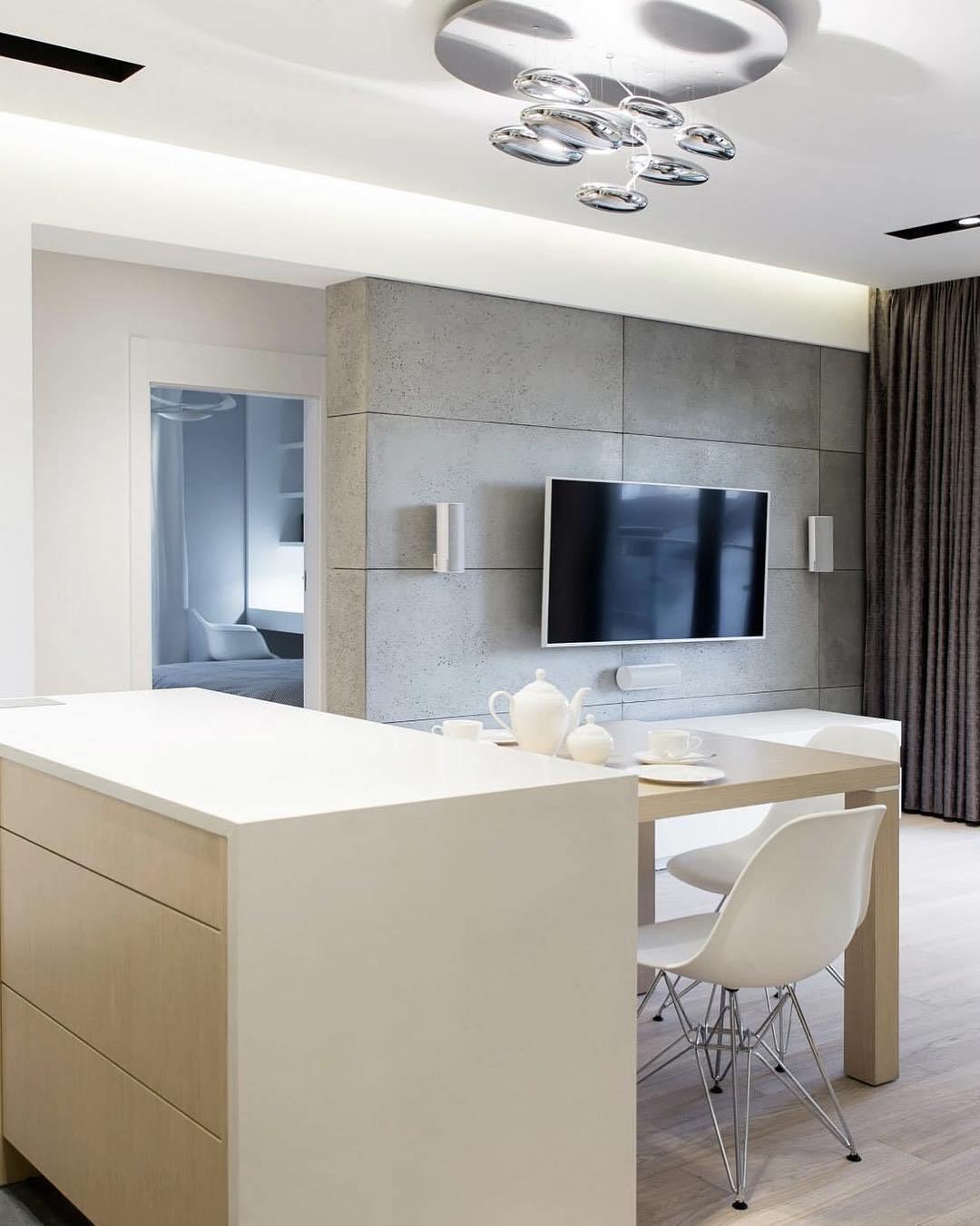 Mercury Chandelier - Blowlighting