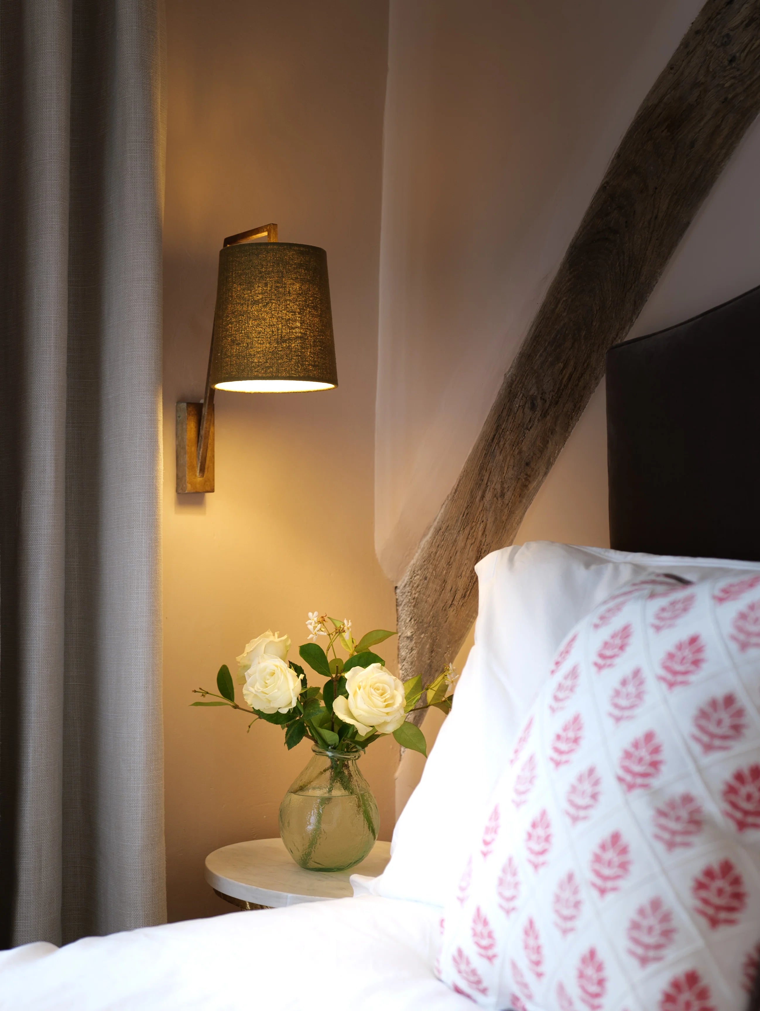 Myvarira Modern Minimalist Brass Fabric Wall Lamp - Lamp Copper