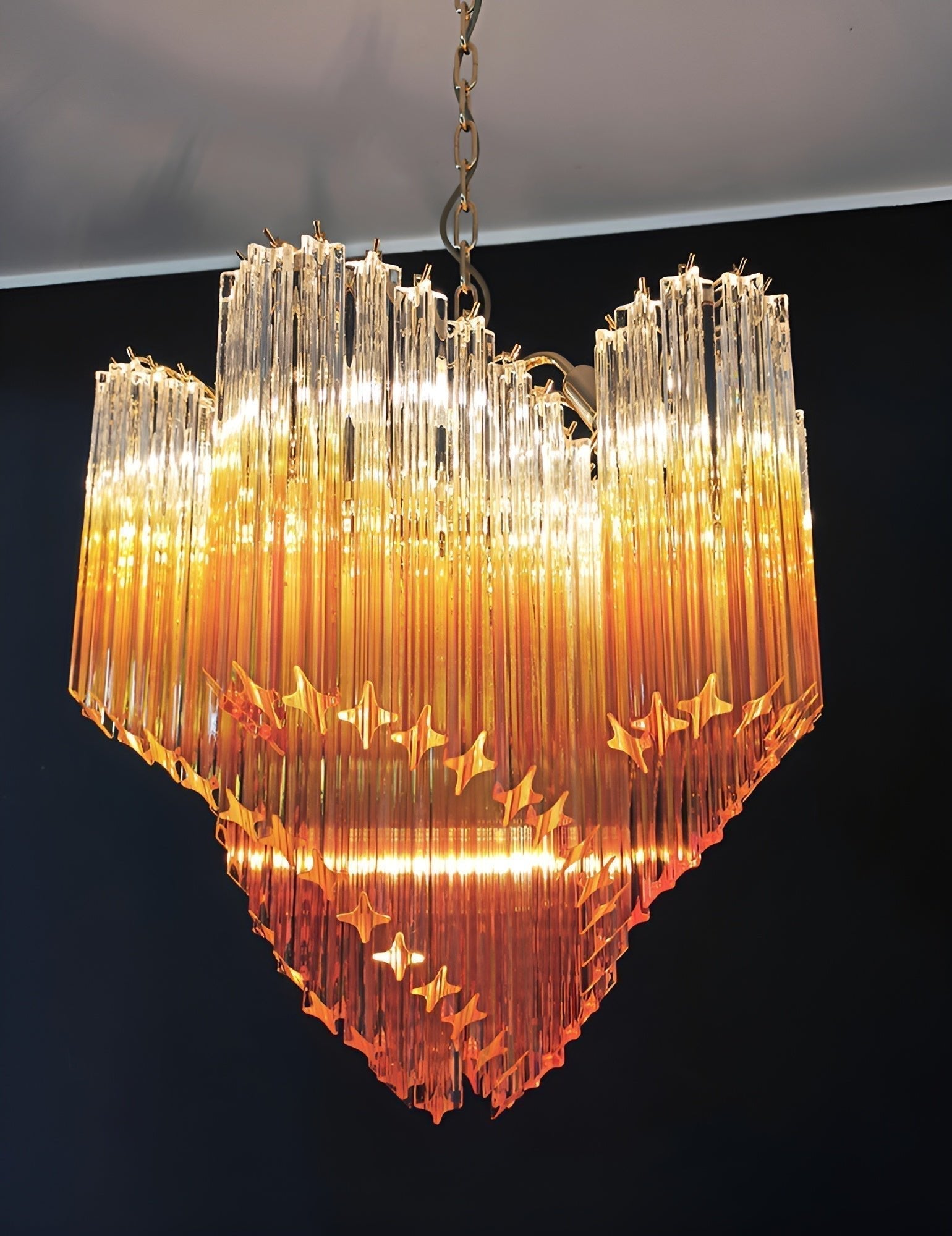 Evmararae Gradient Glass Chandelier - Blowlighting