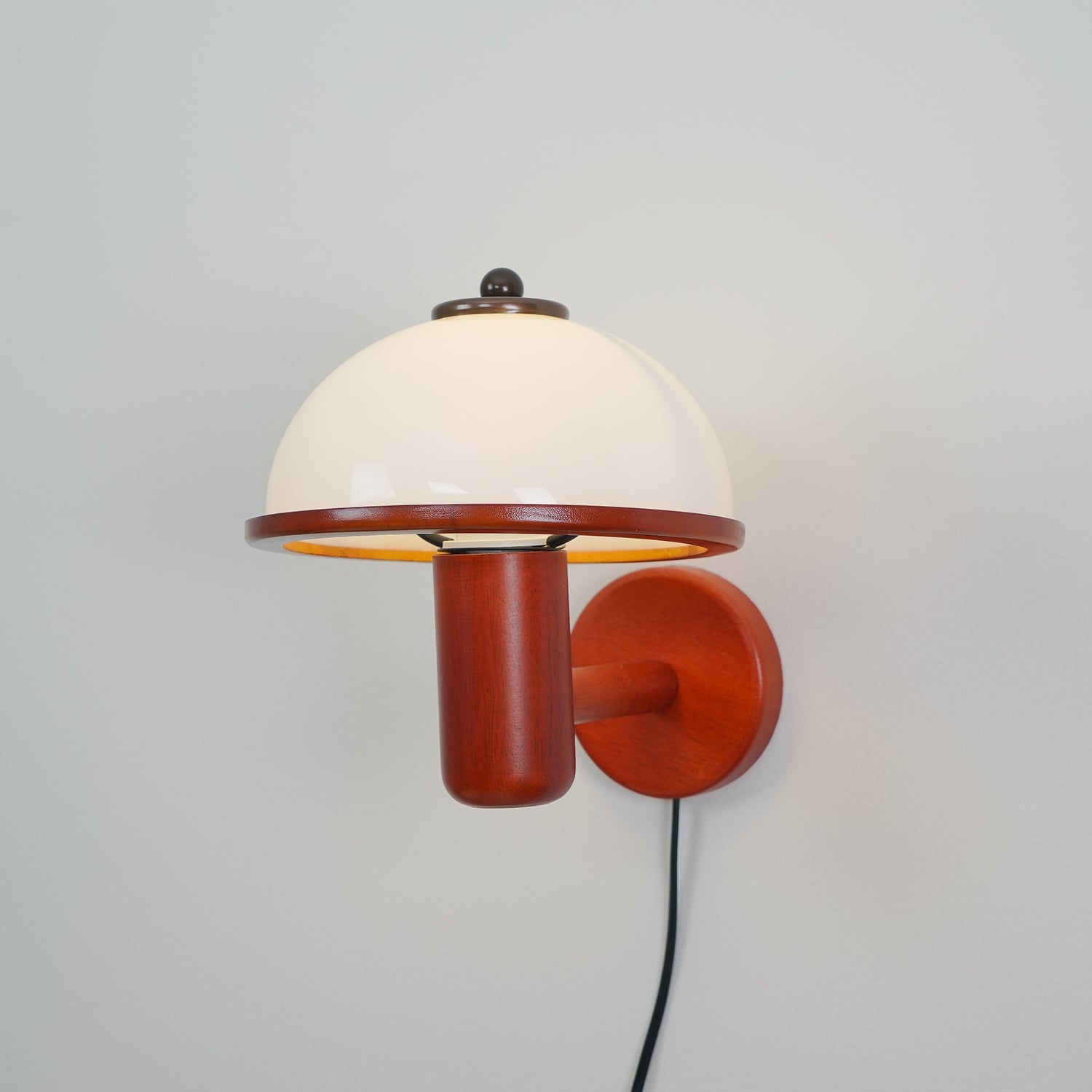 Seren Mushroom Wall Lamp - Blowlighting