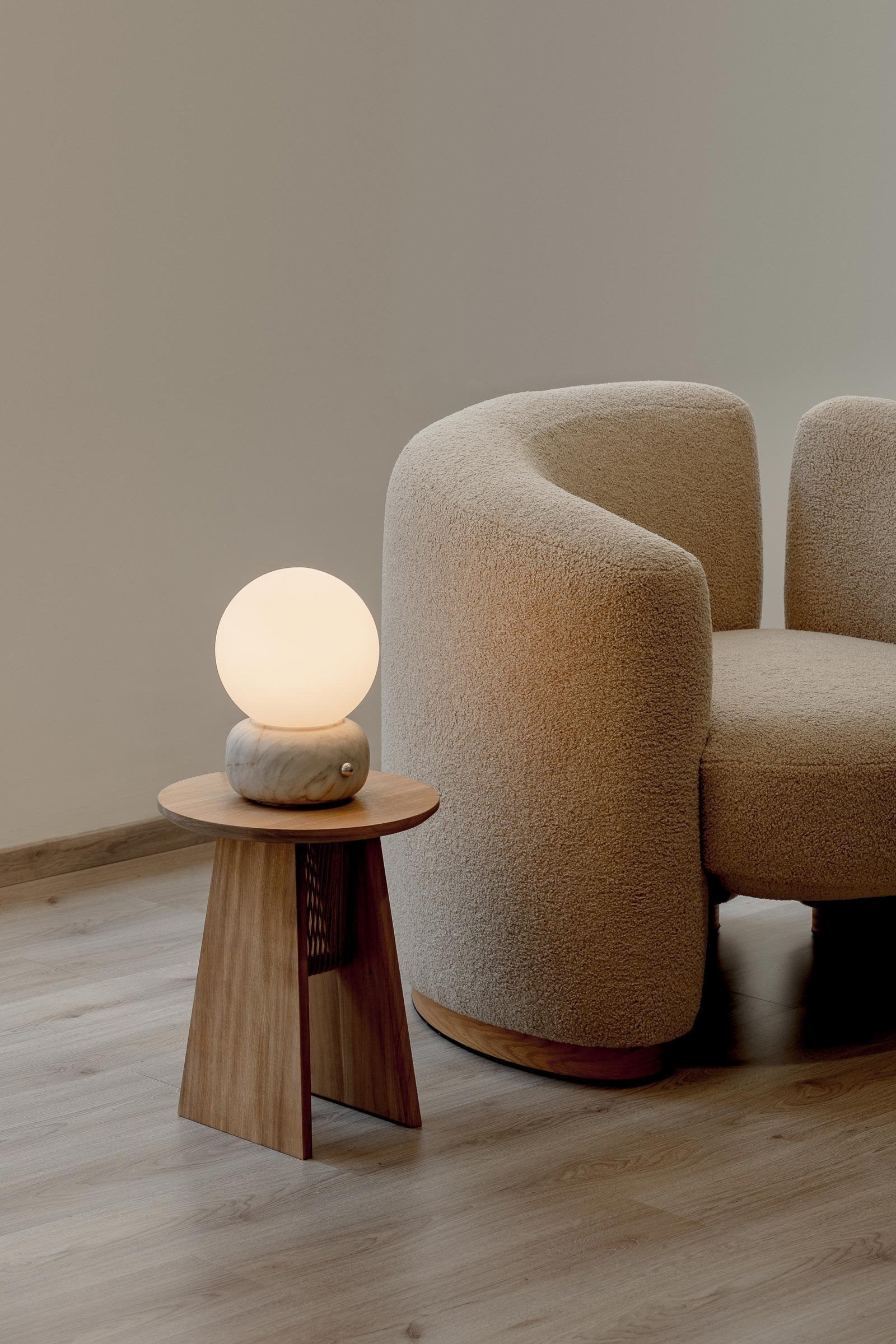 Naga Table Lamp - Lamp Copper