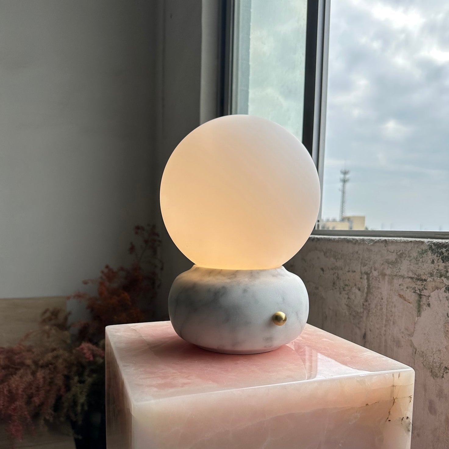 Naga Table Lamp - Lamp Copper