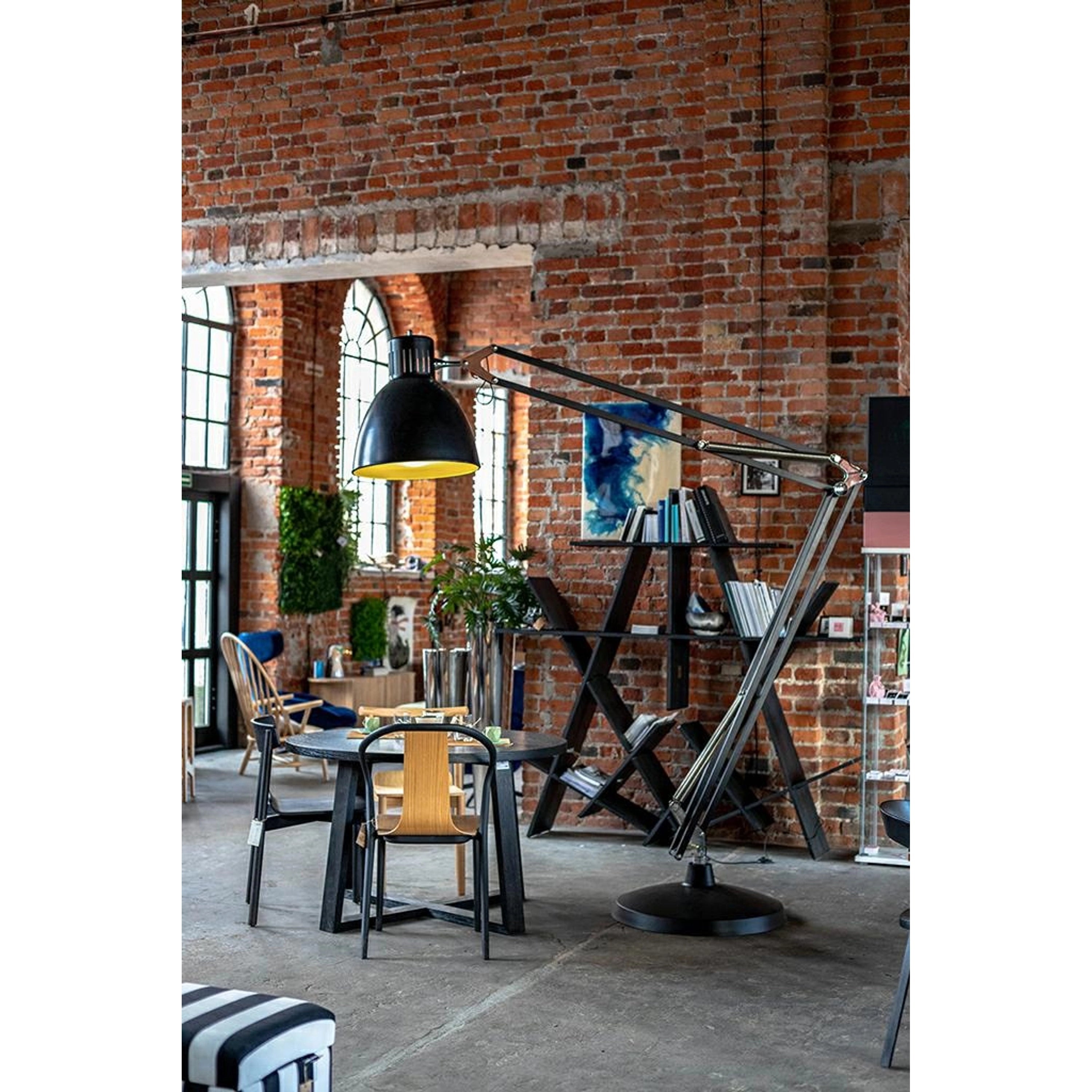 Naska Floor Lamp - Lamp Copper