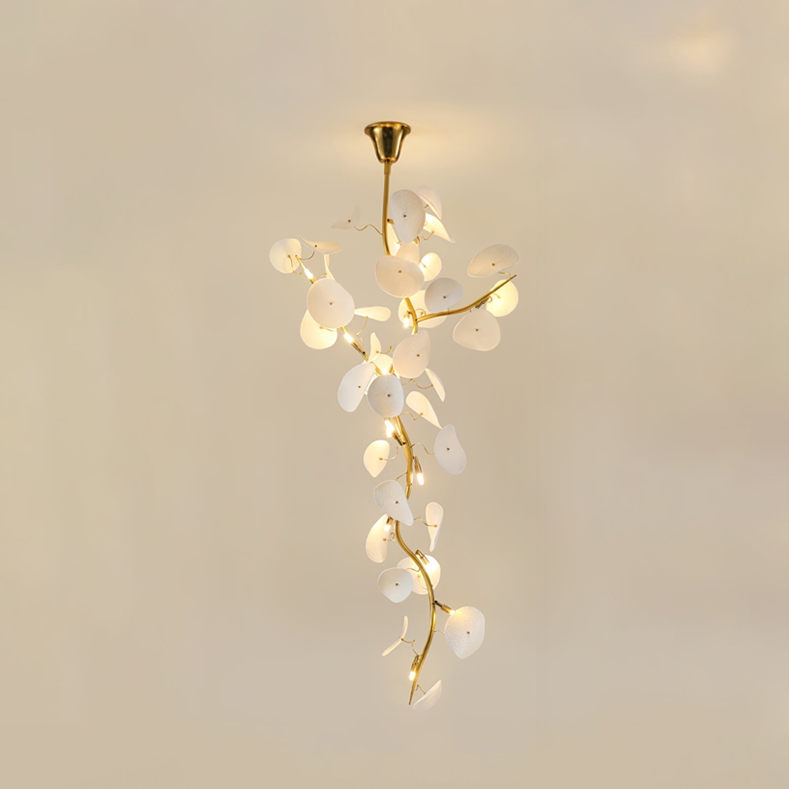 Orthair Branch Ceramic Brass Chandelier - Blowlighting