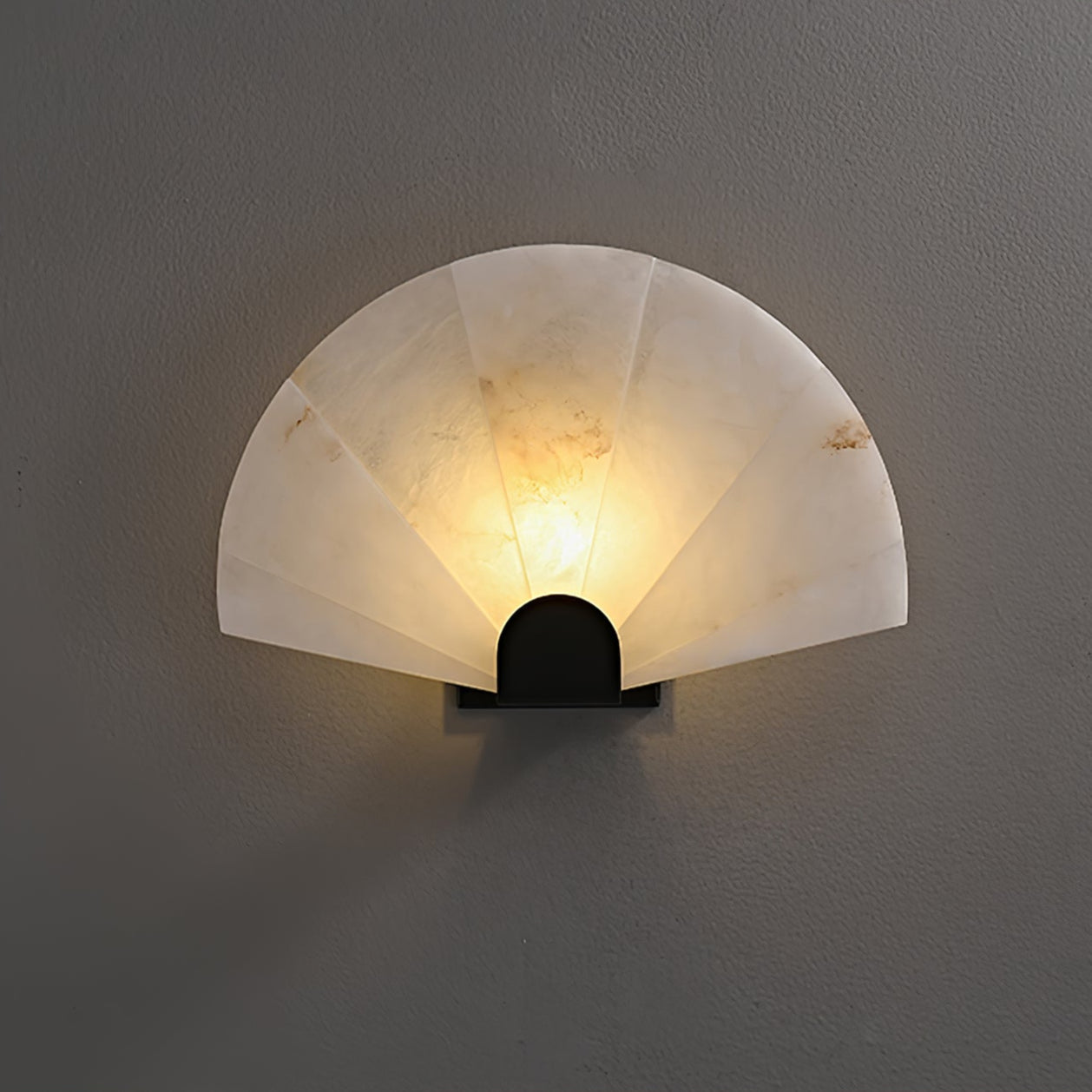 Aurelia Minimalist Alabaster Wall Light - Neutralighting