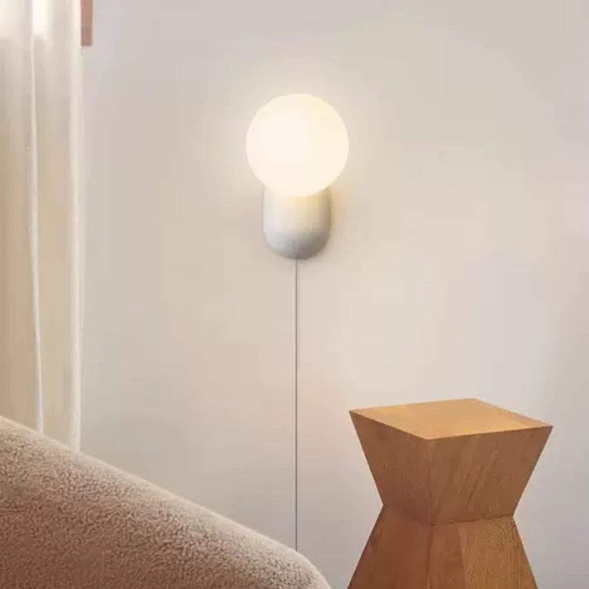 Valentina Moderno Resina Vetro Applique Nero Bianco Rosa Grigio Camera da Letto Soggiorno