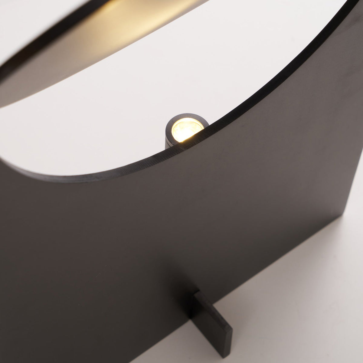 OBJ-01 Table Lamp - Lamp Copper