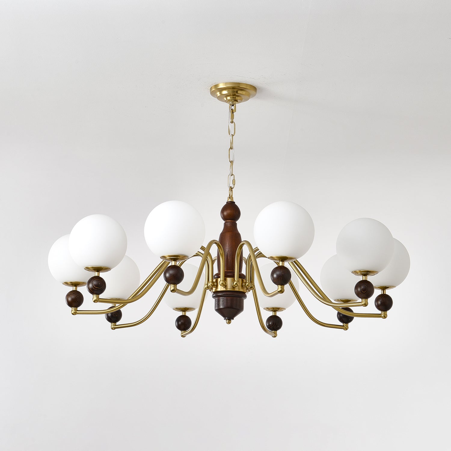 Ornate Heritage Chandelier - Blowlighting
