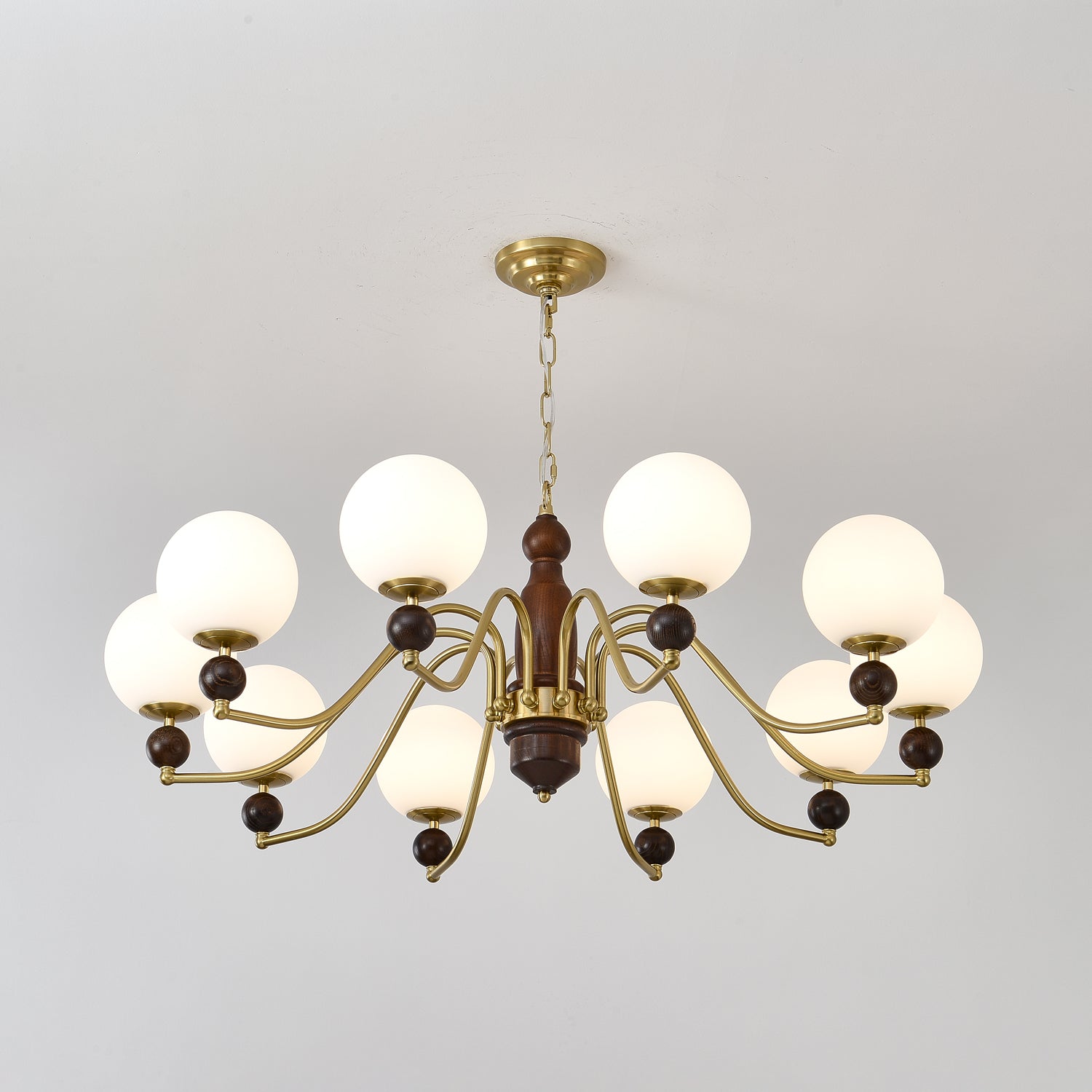 Ornate Heritage Chandelier - Blowlighting