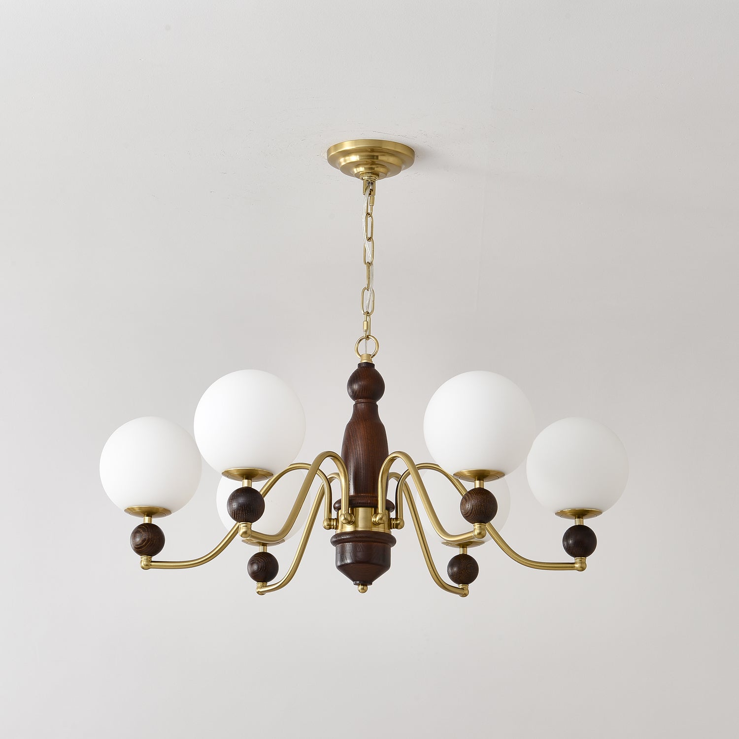 Ornate Heritage Chandelier - Blowlighting