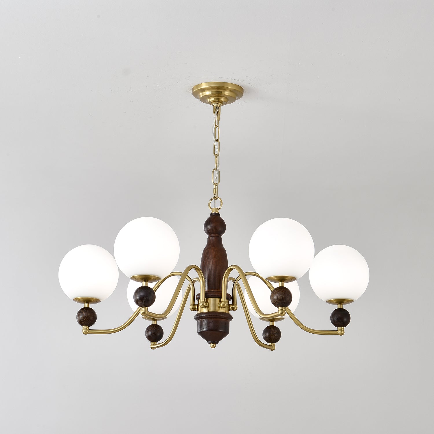 Ornate Heritage Chandelier - Blowlighting