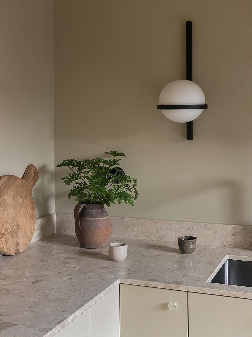 Olthaarae Modern Minimalist Plastic Metal Wall Lamp - Lamp Copper