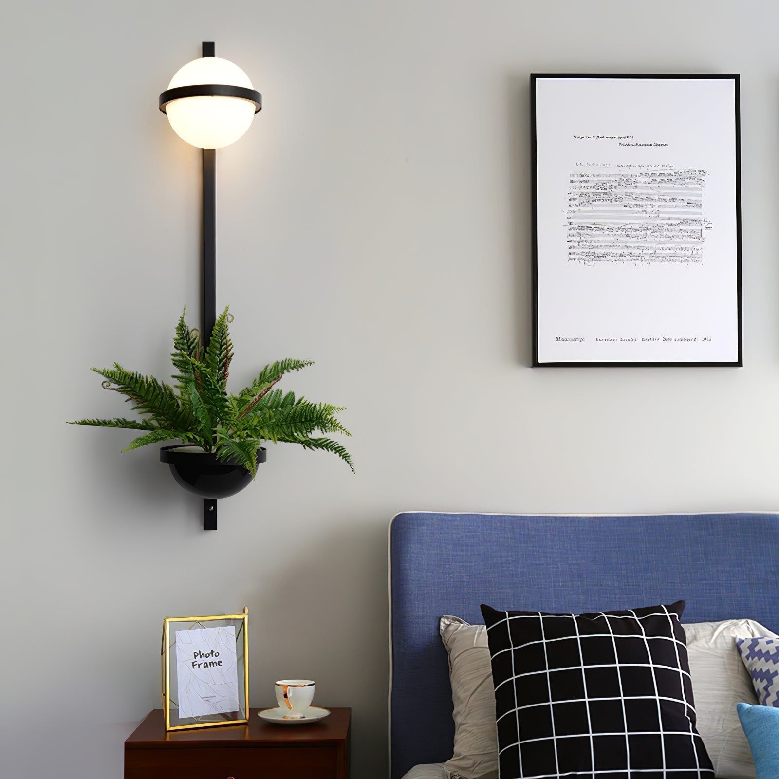 Solstice Wall Light - Blowlighting
