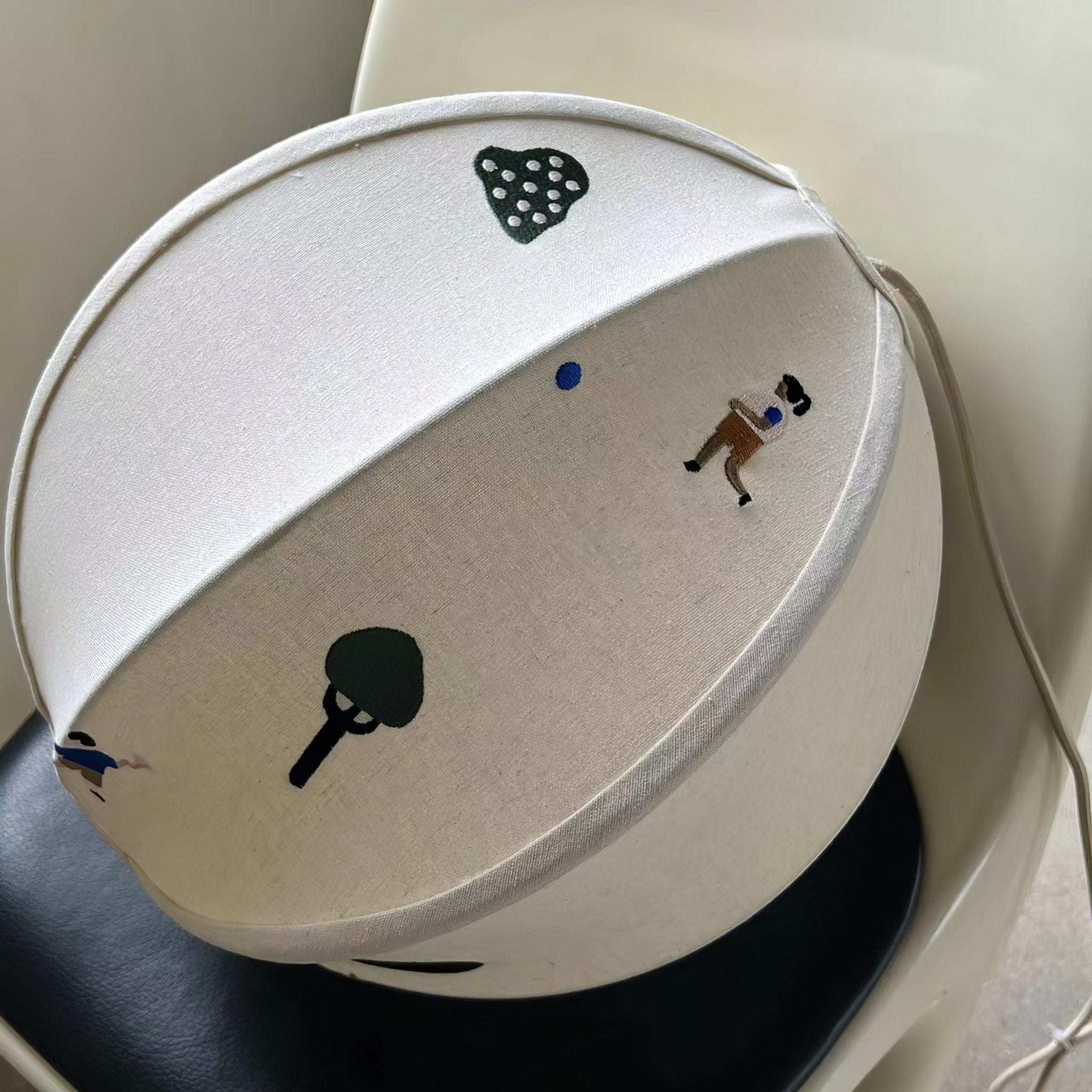 Ritta Lampada a Sospensione con Sfera di Carta e Disegno