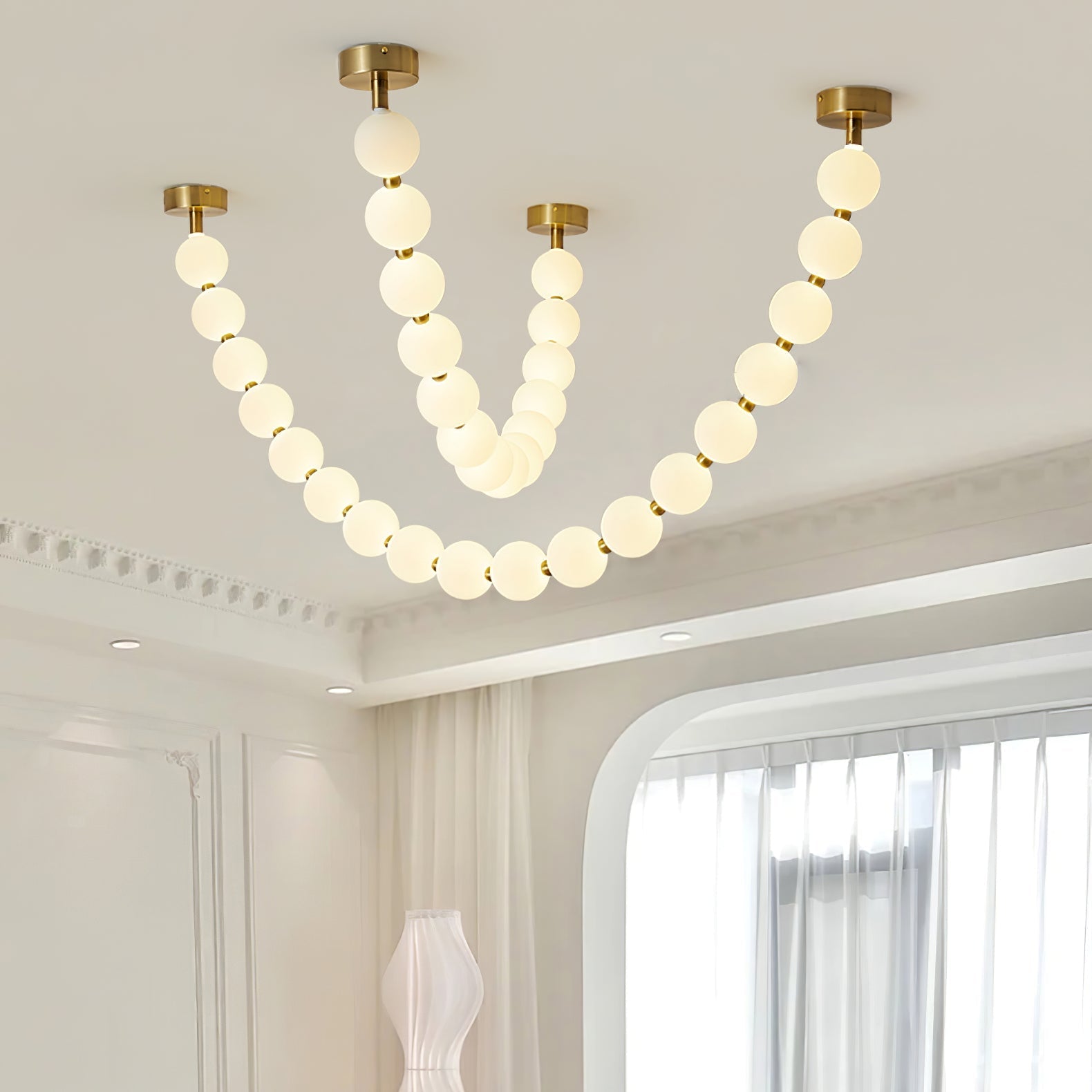 Pearl Glass Necklace Balls Chandelier - Blowlighting