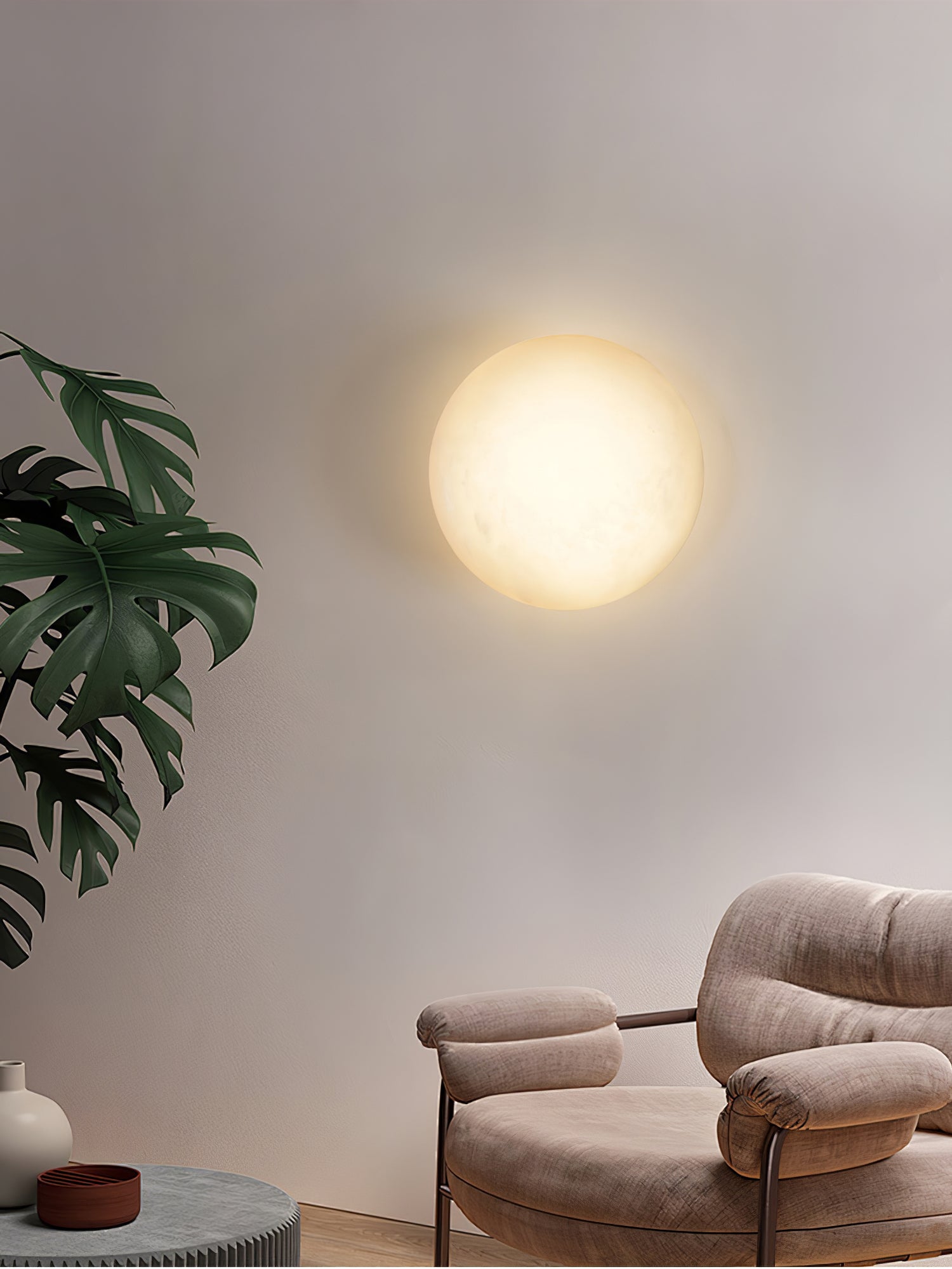 Eurthais Minimalist Alabaster Wall Light - Neutralighting