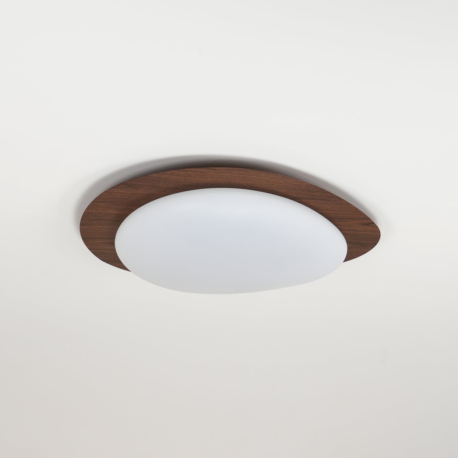 Muto Lampada da Soffitto a Forma di Ciottolo in Noce
