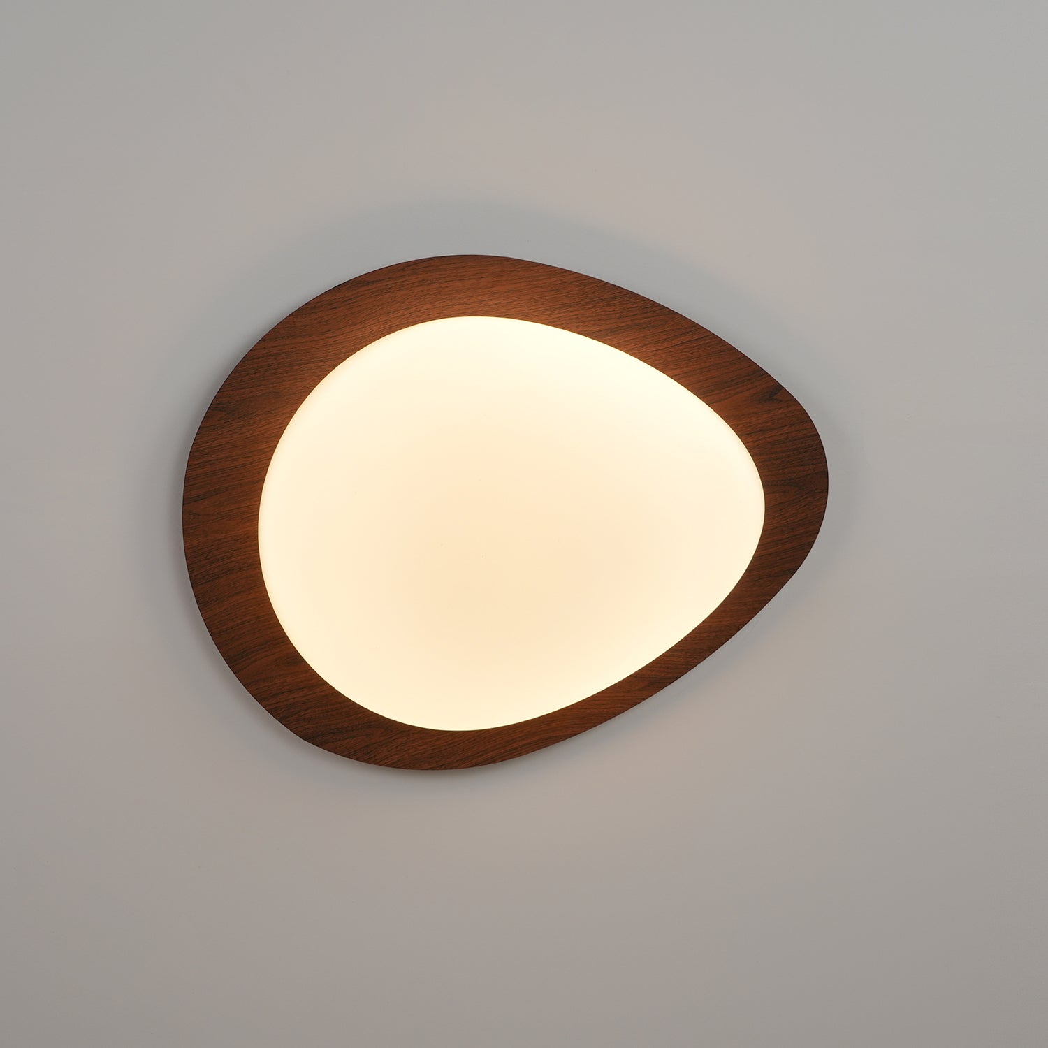 Muto Lampada da Soffitto a Forma di Ciottolo in Noce