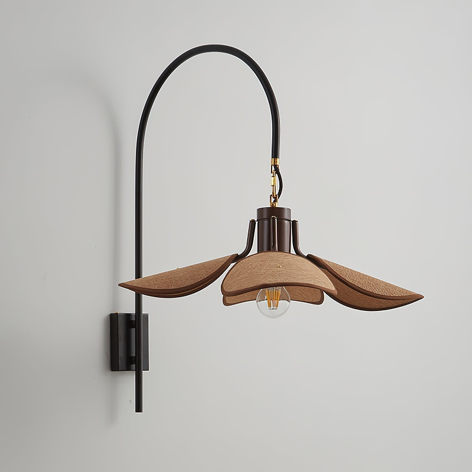 Petal Bloom Wall Lamp - Blowlighting