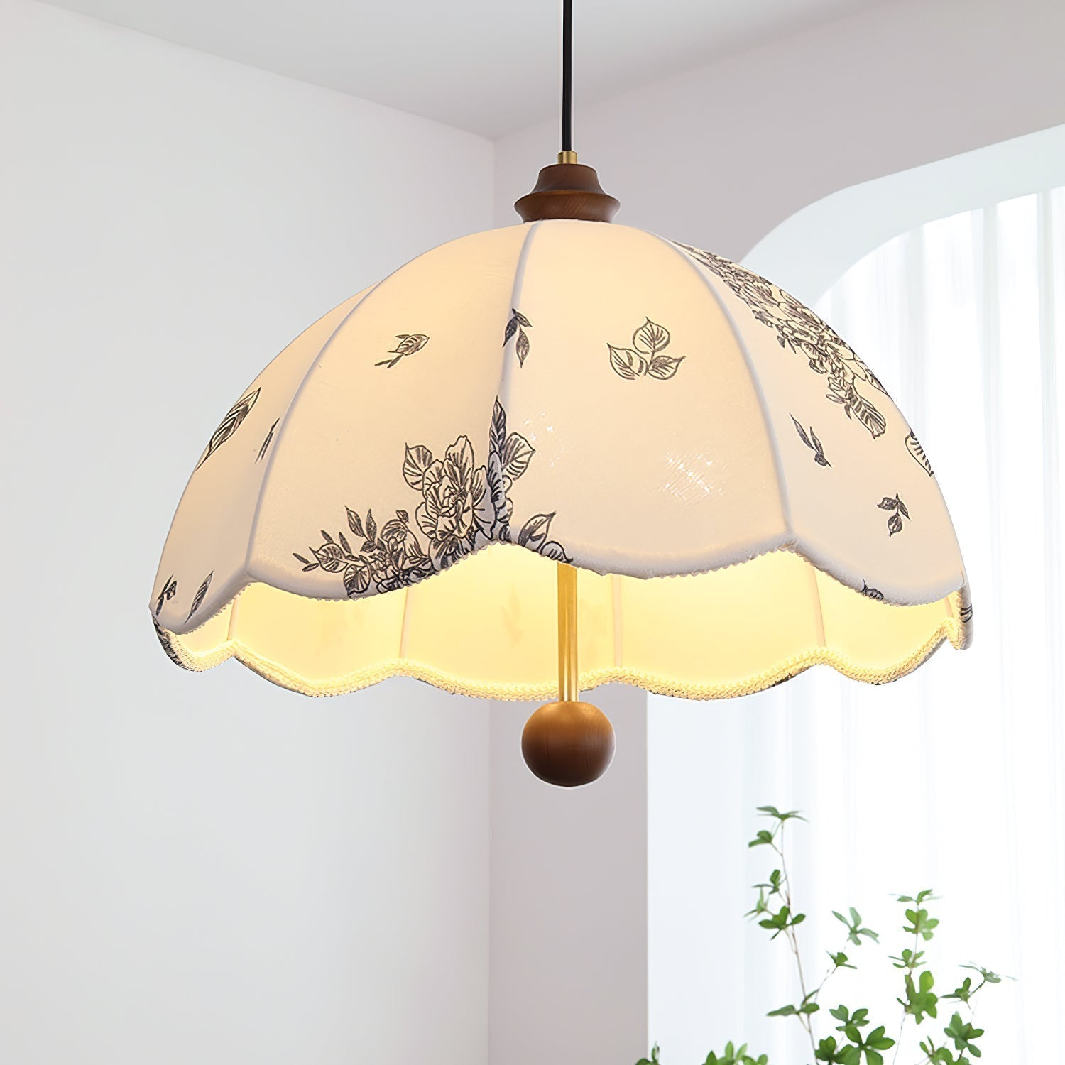 Petal Whisper Pendant Lamp - Blowlighting