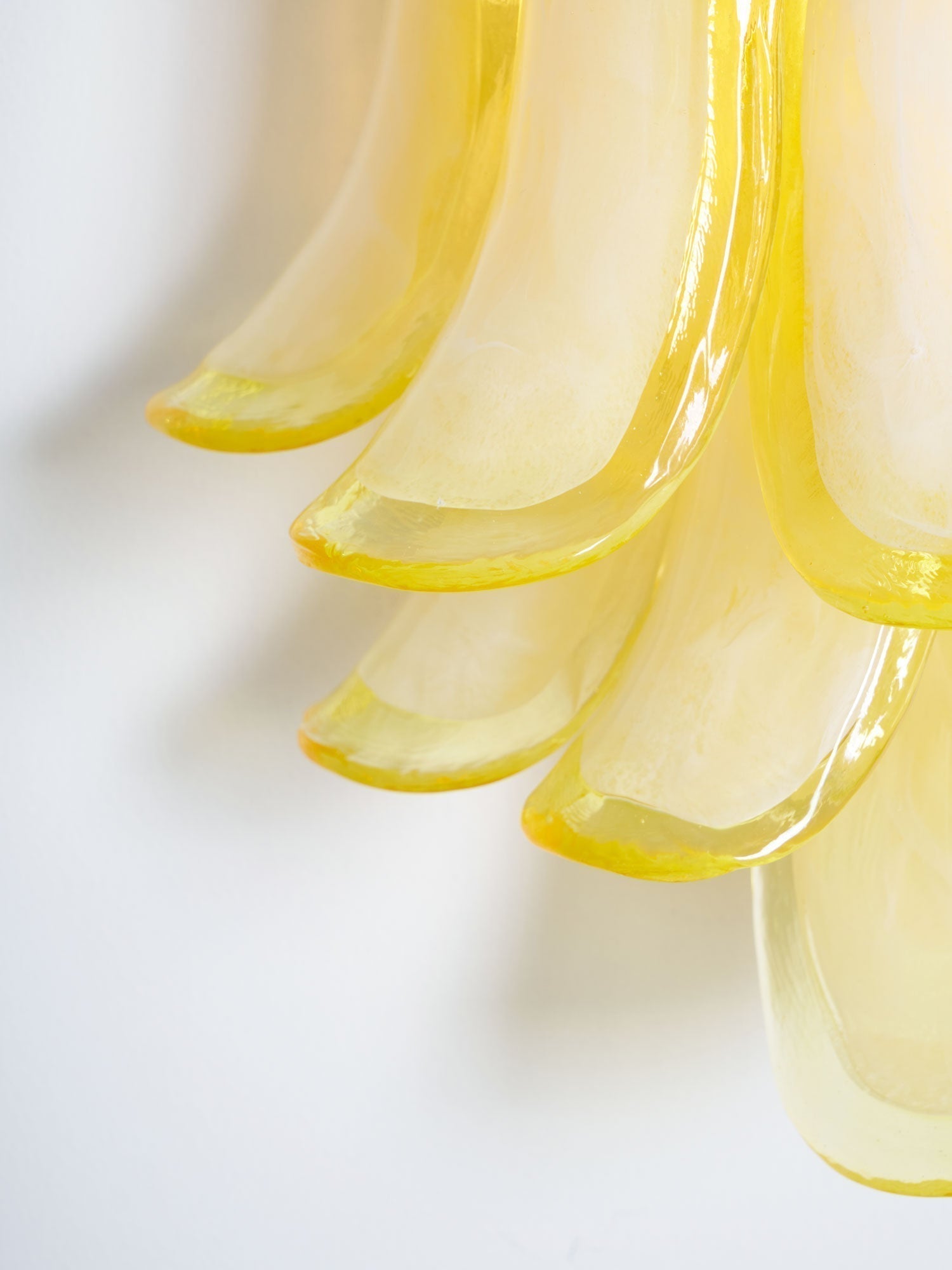 Aurora Wall Light Petal Shaped Glass Vintage Artistic - Neutralighting