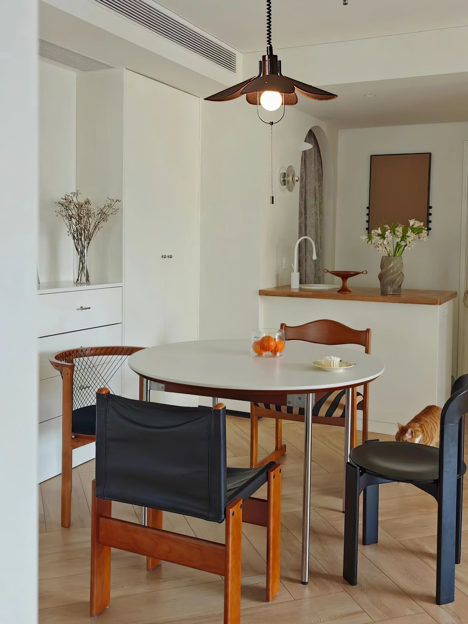 Petal Bloom Pendant Light - Blowlighting