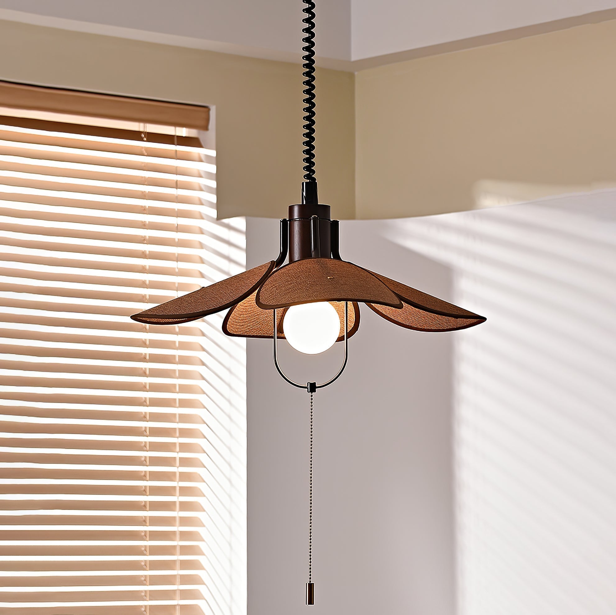 Petal Bloom Pendant Light - Blowlighting