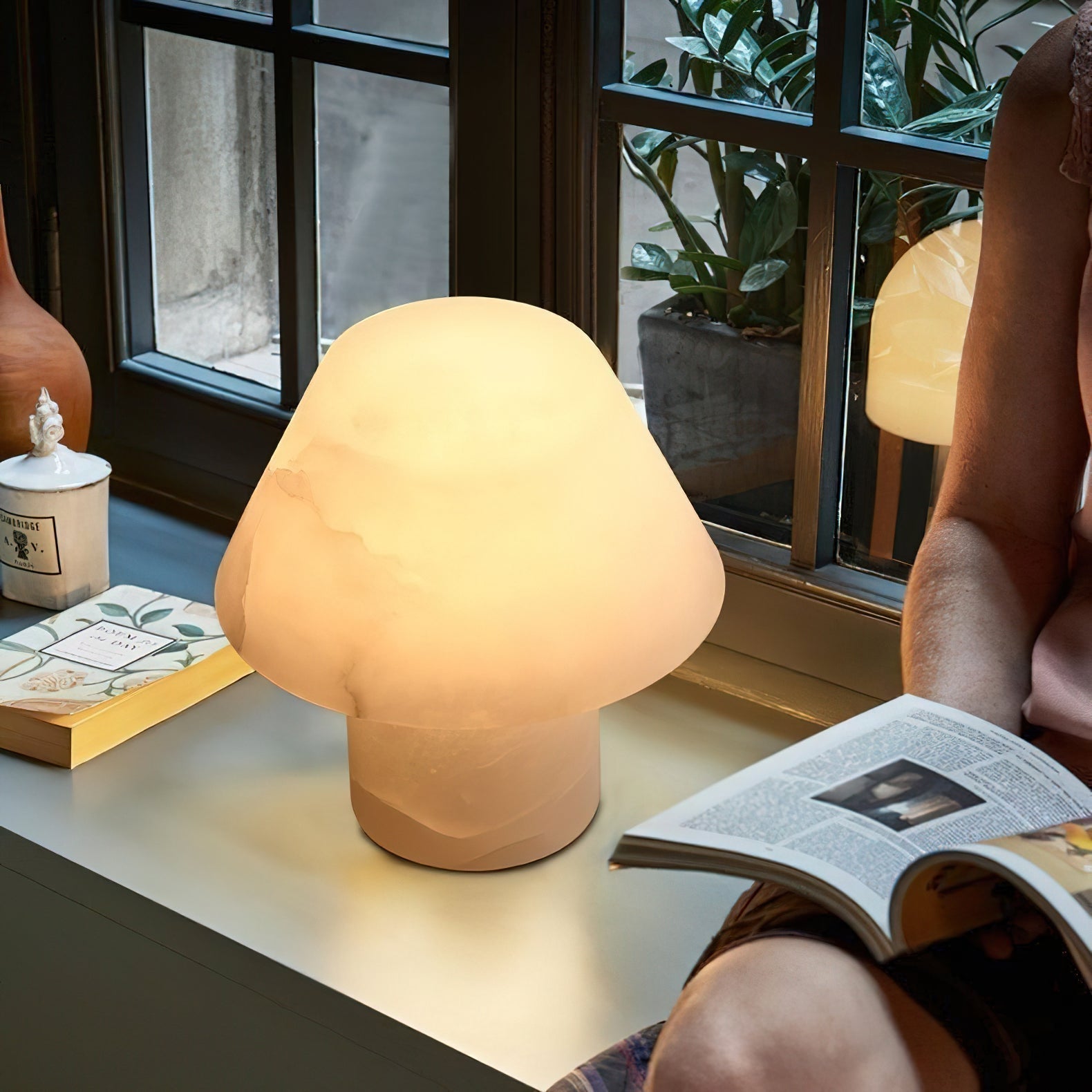 Petra Table Lamp - Lamp Copper