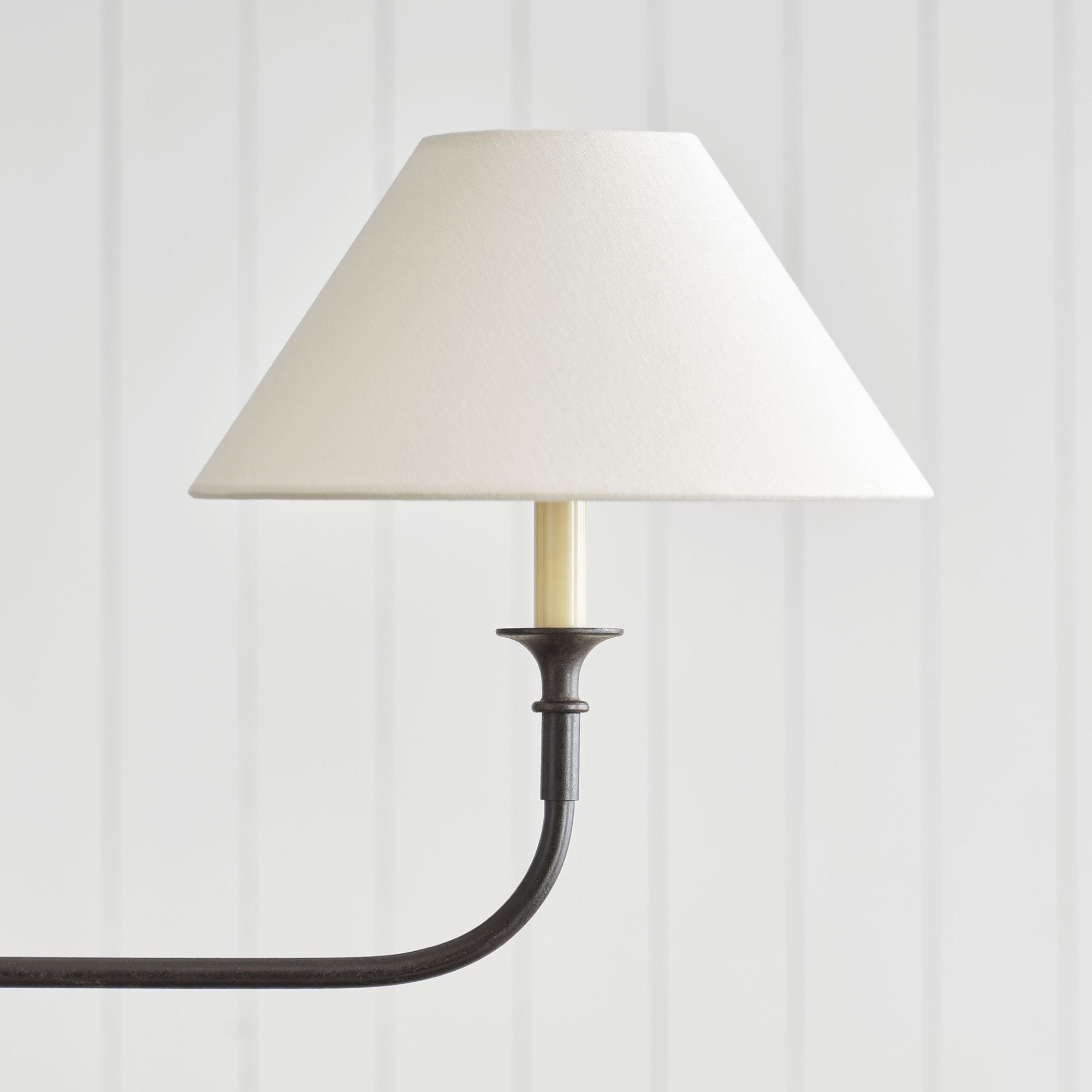 Silva Lampadario Lineare Moderno LED in Metallo
