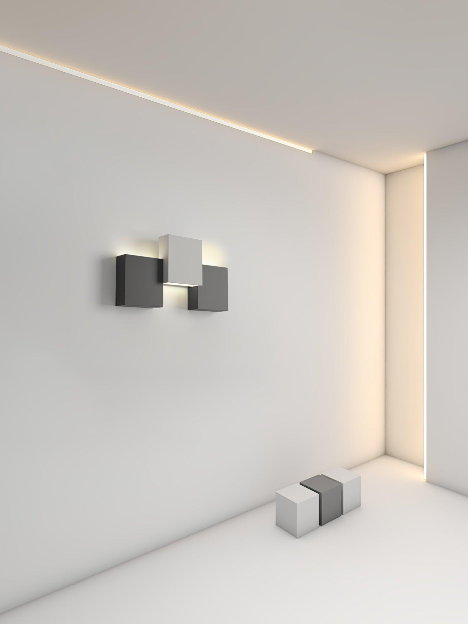 Gianna Modern Metal Wall Lamp - Blowlighting