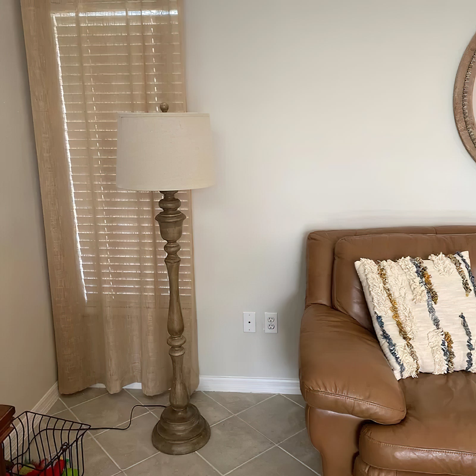 Pitch Traditional Floor Lamp - Lamp Copper