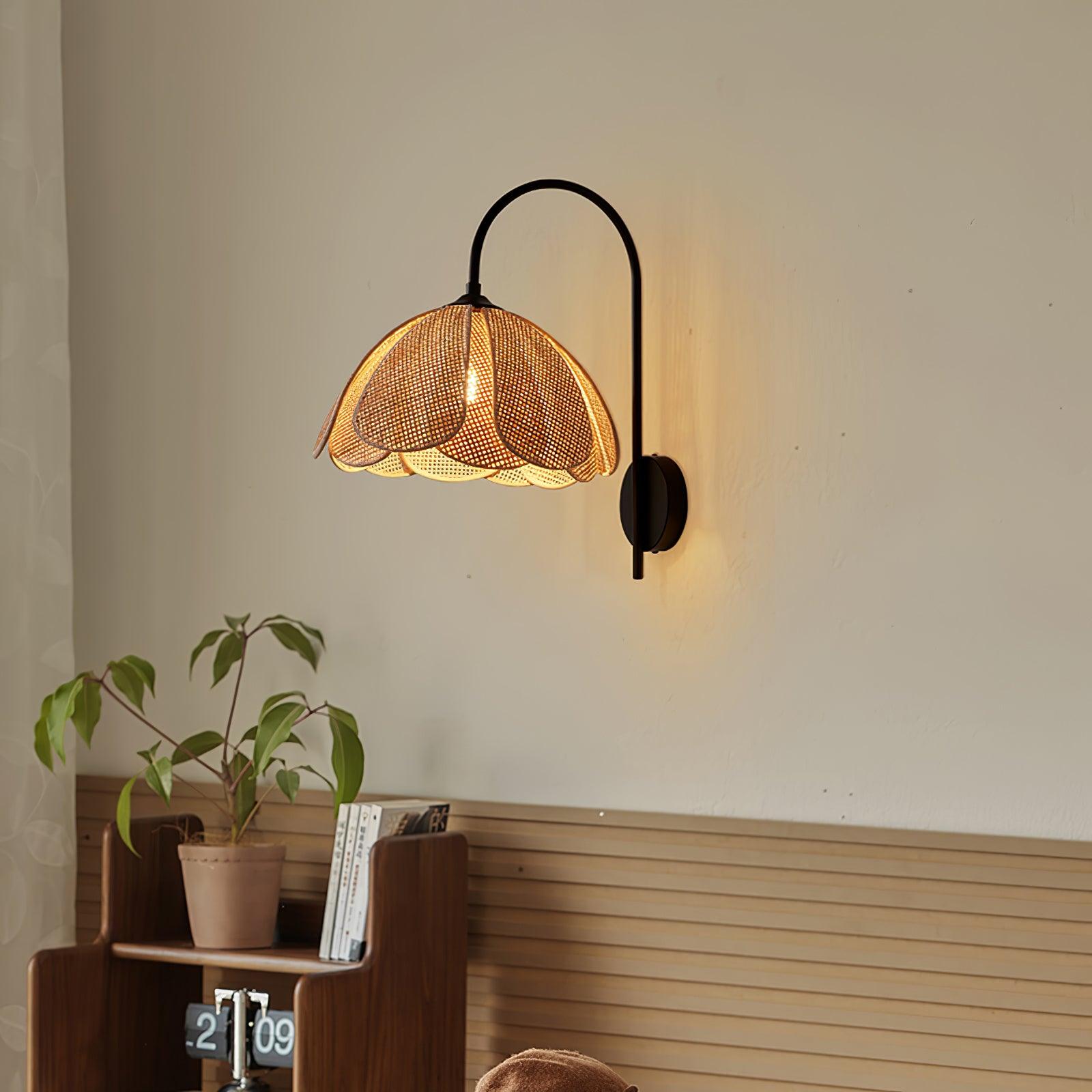 Rattan Petal Wall Lamp - Blowlighting