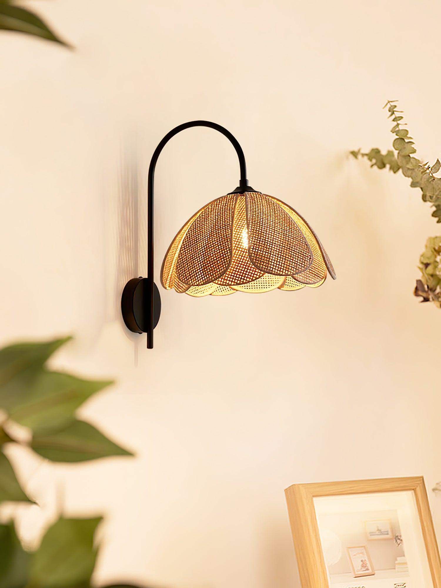 Rattan Petal Wall Lamp - Blowlighting