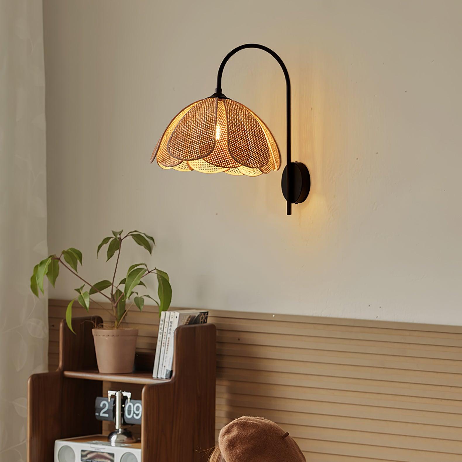 Rattan Petal Wall Lamp - Blowlighting