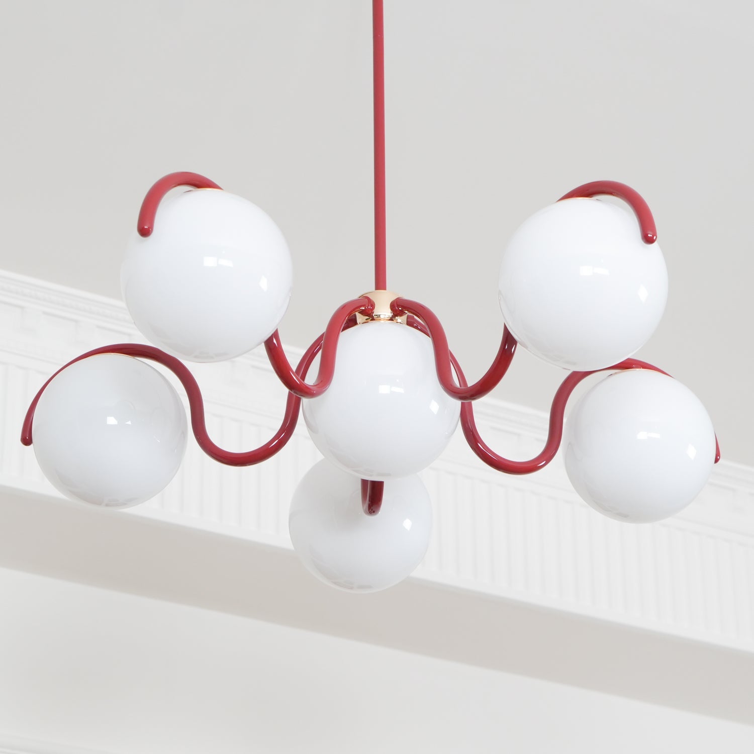 Aria Lampadario Lineare Curvo