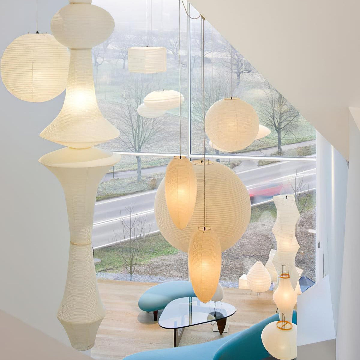 Ritta Lampada a Sospensione Verticale Scultorea in Carta