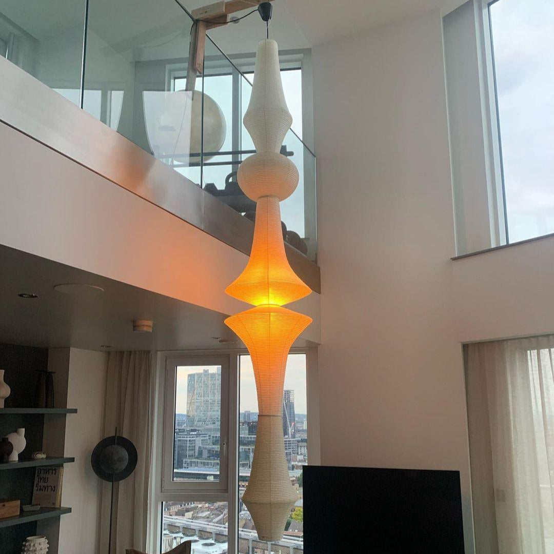 Ritta Lampada a Sospensione Verticale Scultorea in Carta