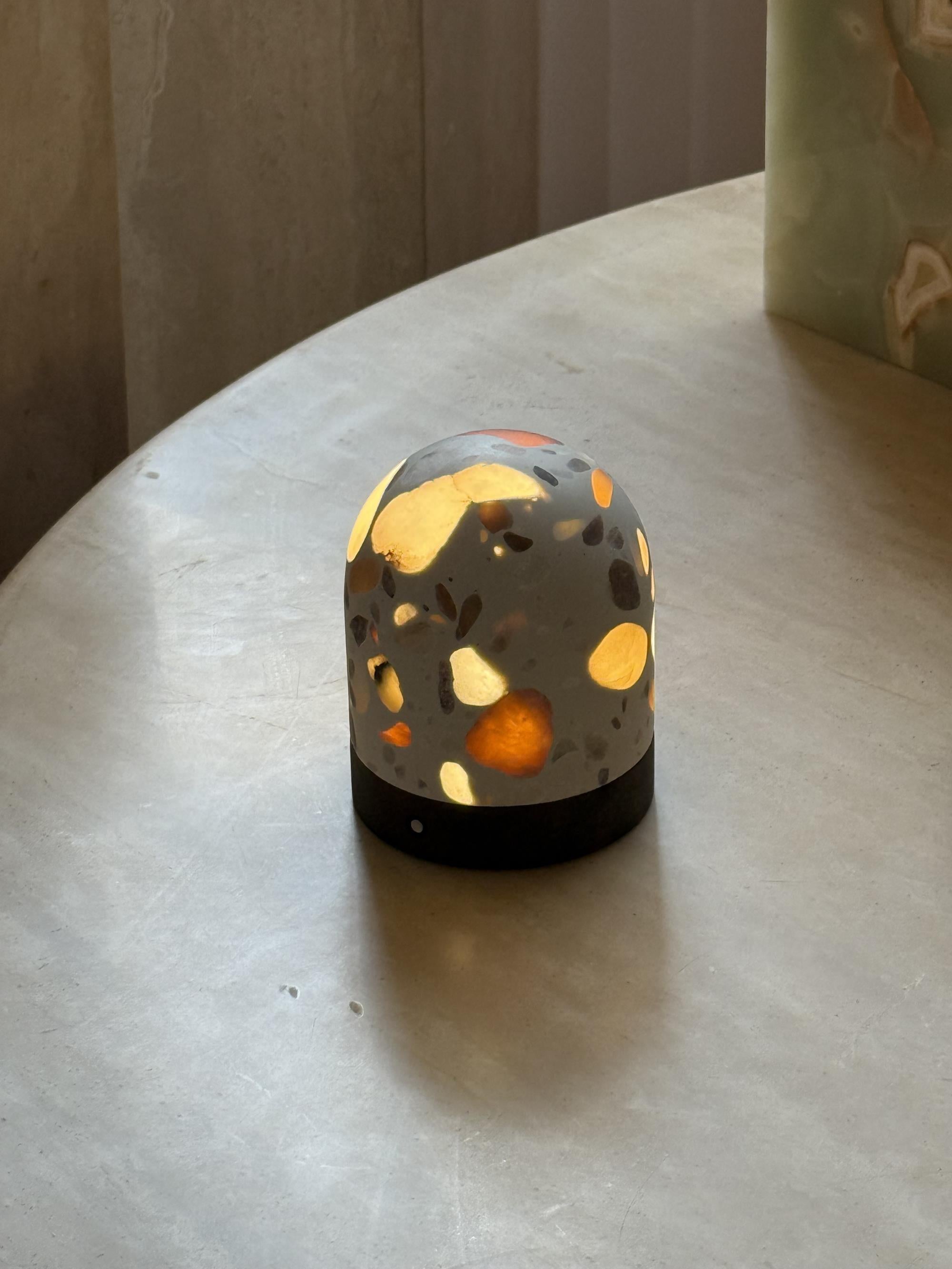 Roger Cordless Table Lamp (Built-in Battery) - Lamp Copper