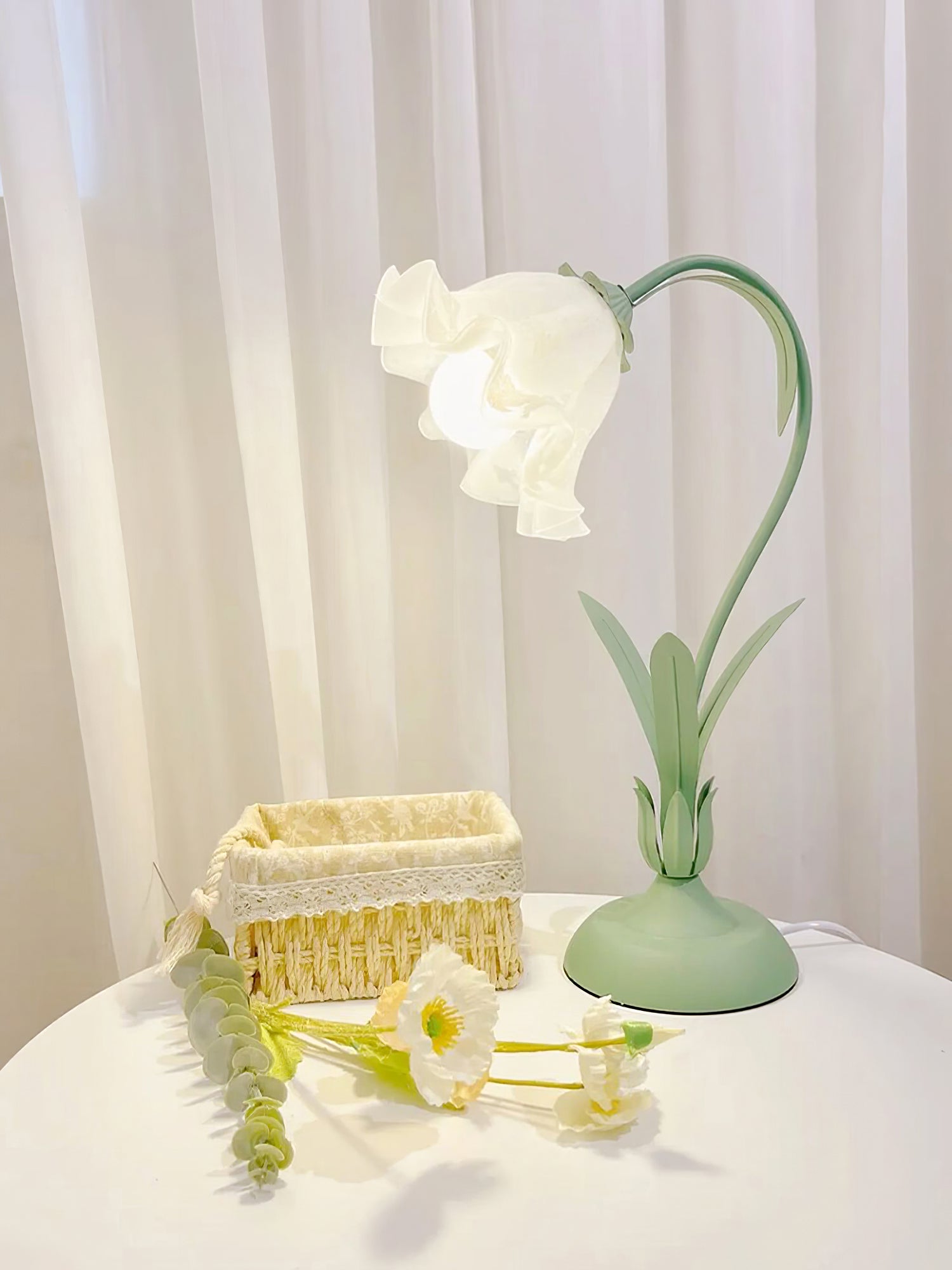 Romantic Flower Table Lamp - Lamp Copper
