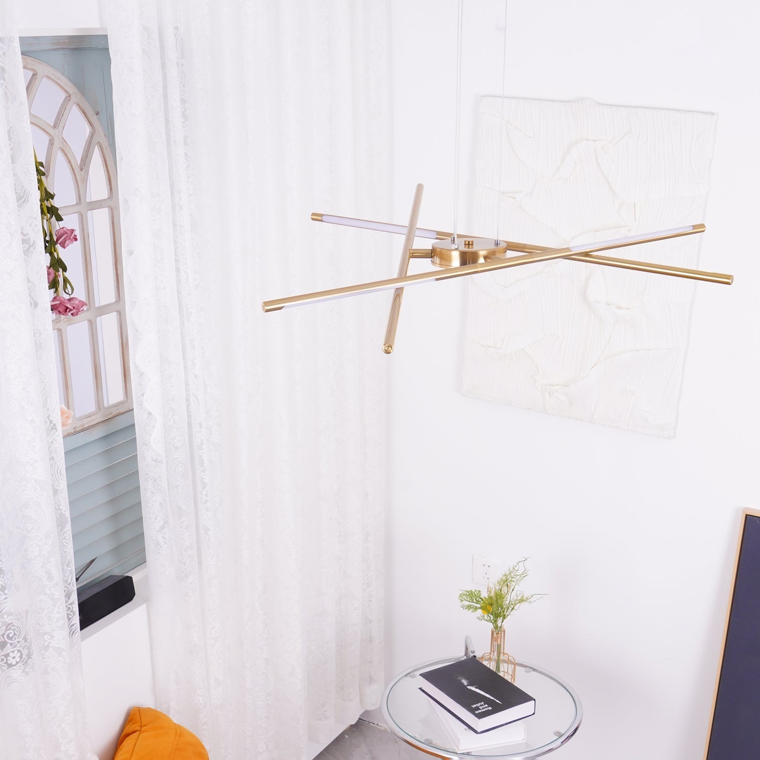 Rotatable LED Chandelier - Blowlighting