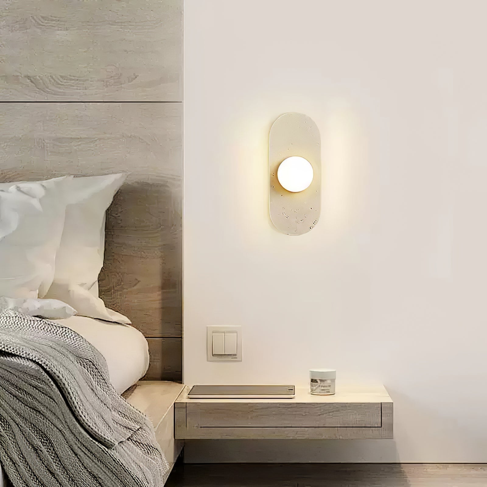 Zasoliel Minimalist Travertine Wall Light - Neutralighting