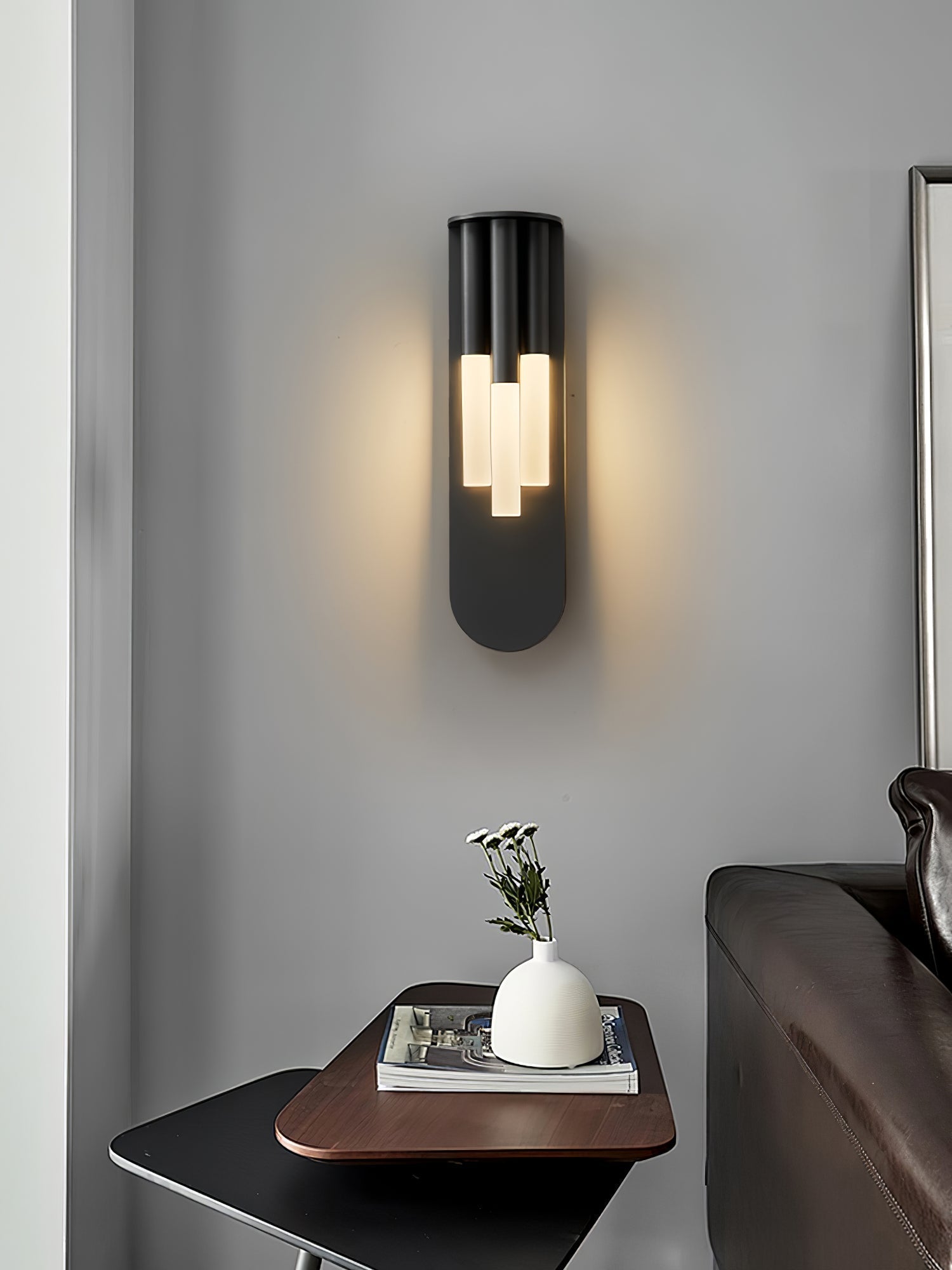 Rousseau Wall Lamp - Blowlighting