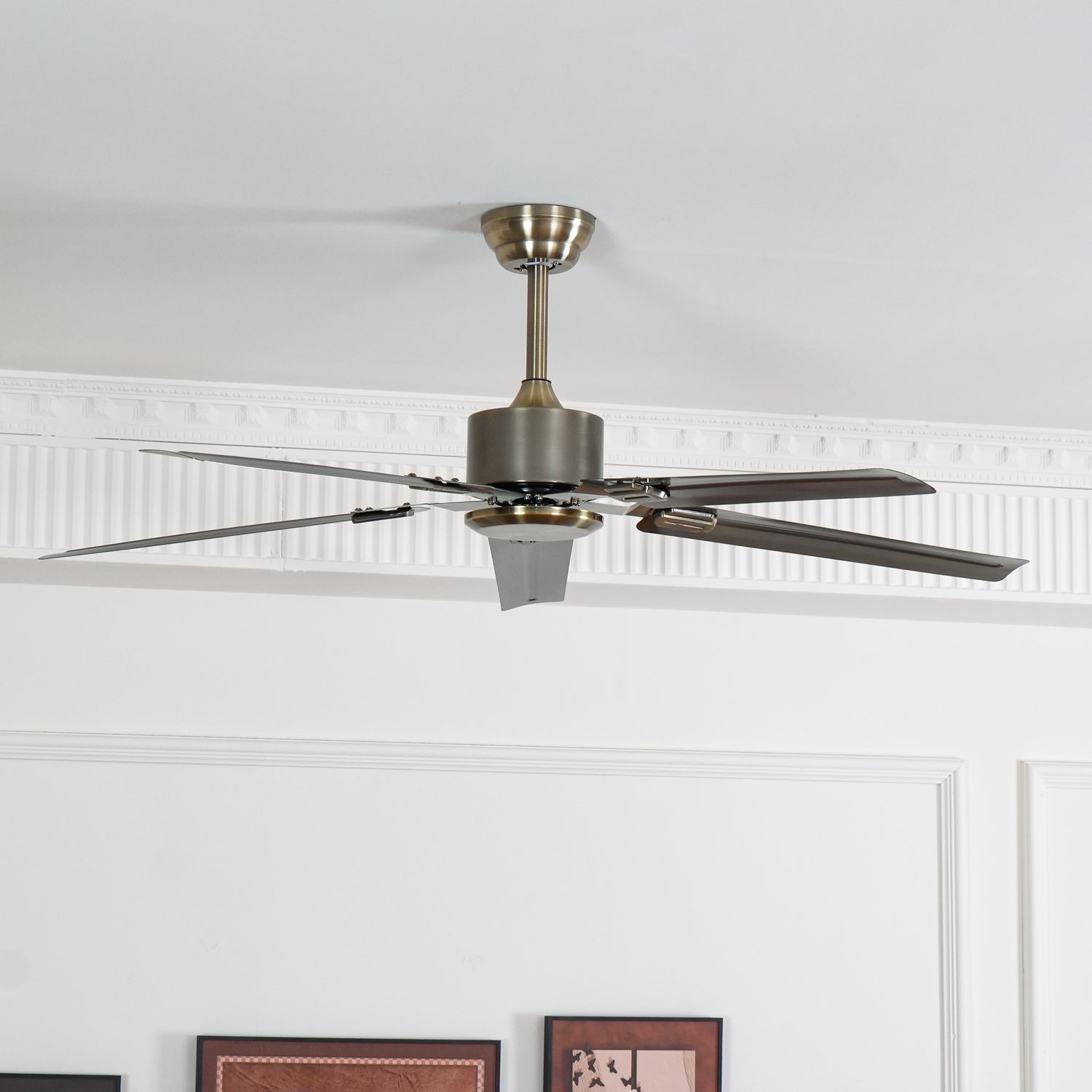 Ventilatore da Soffitto Premium Vosolara in metallo, primo piano delle pale