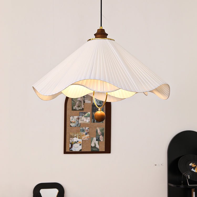 Scallop Edge Pendant Light - Blowlighting