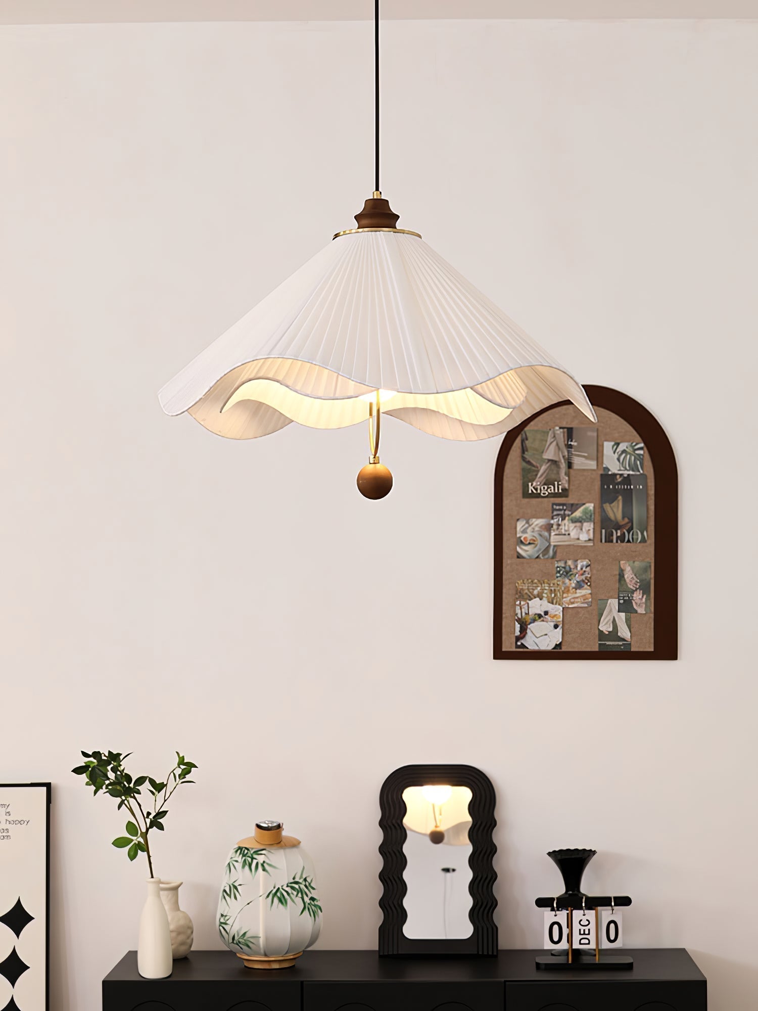 Scallop Edge Pendant Light - Blowlighting