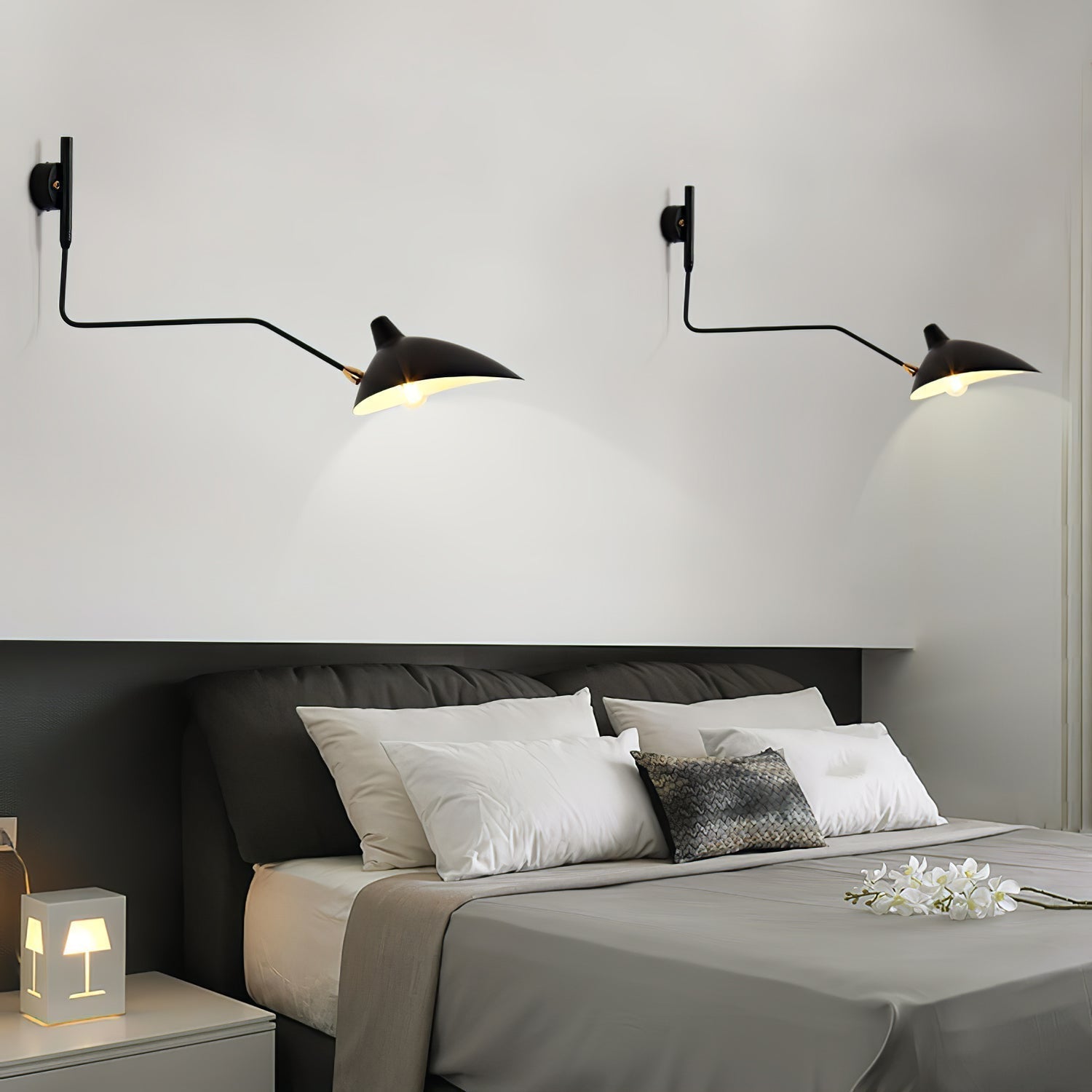 Serge Mouille Wall Sconce - Blowlighting