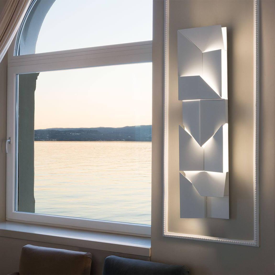 Shadows Grand Sconce - Blowlighting